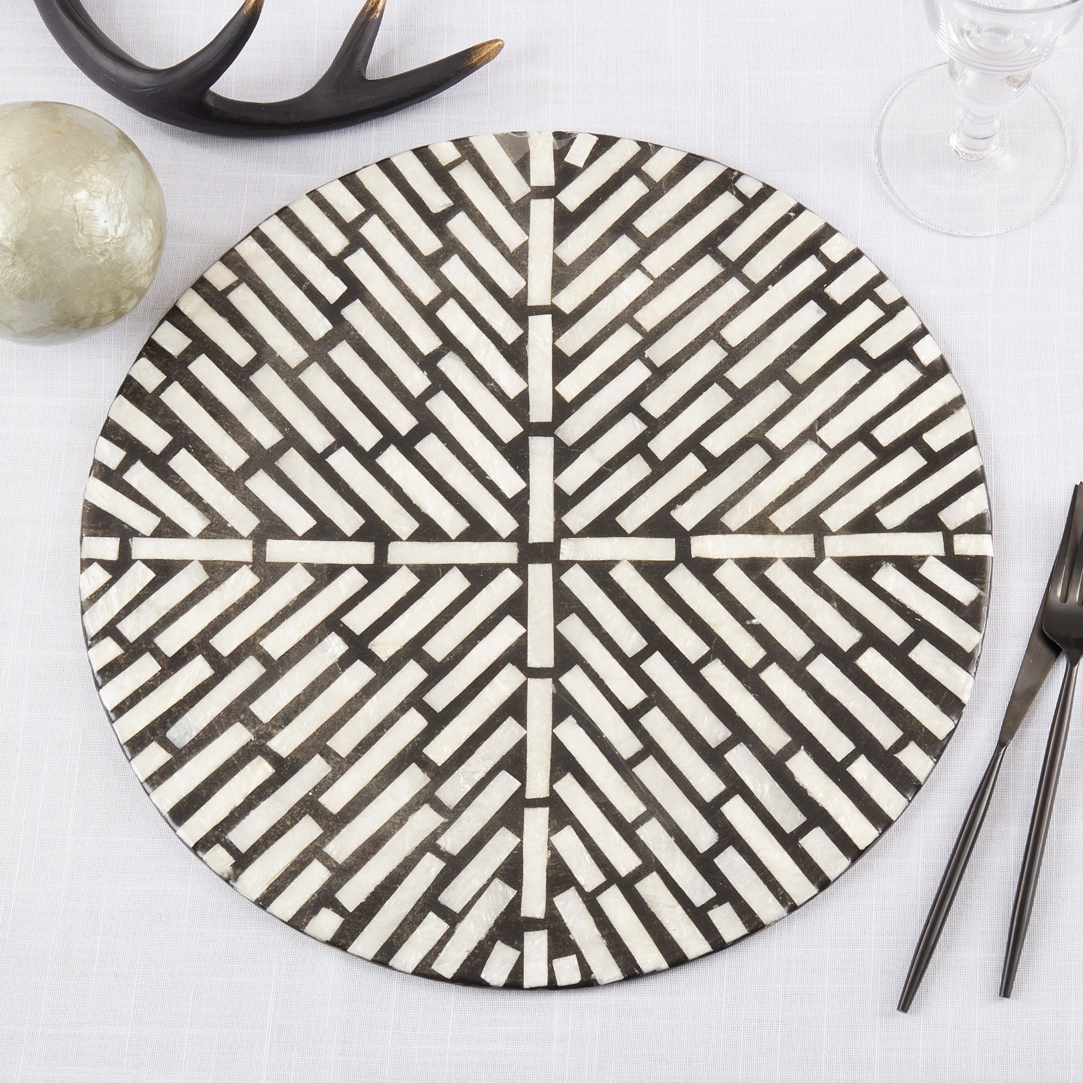 Geometric Capiz Table Placemats, Set of 4
