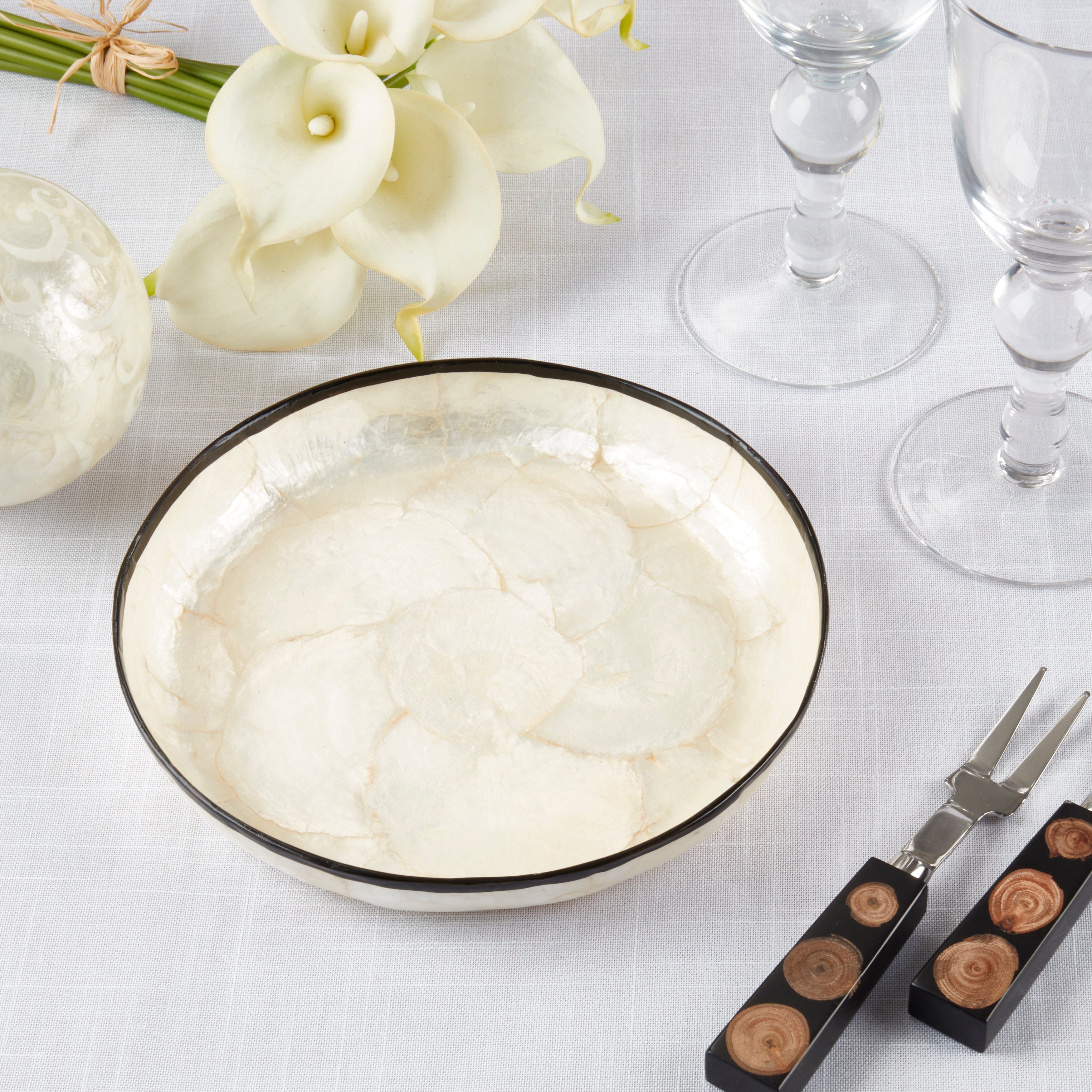 Handcrafted Capiz Shell Bowl, Set of 4