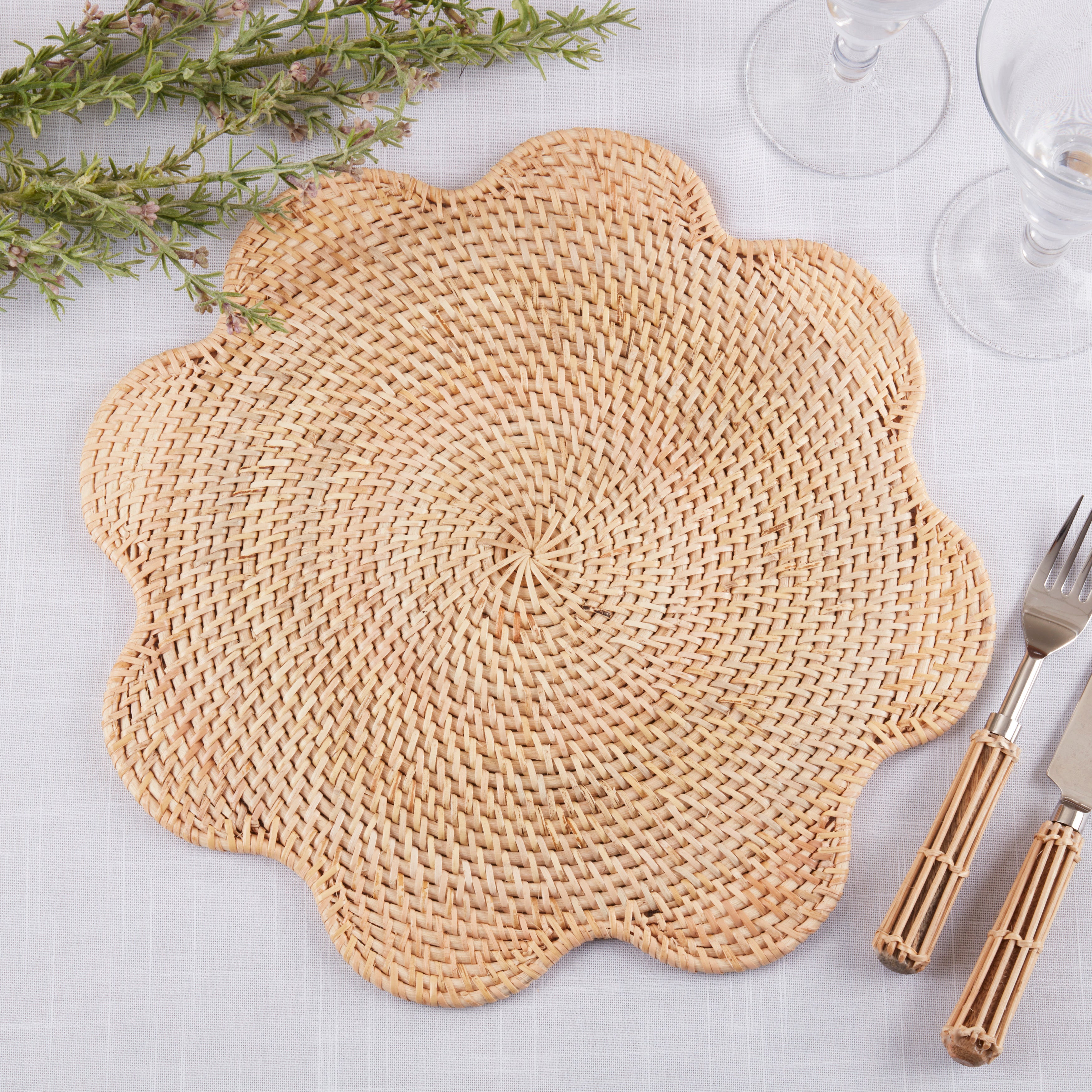 Scalloped Rattan Round Placemats, Set of 4