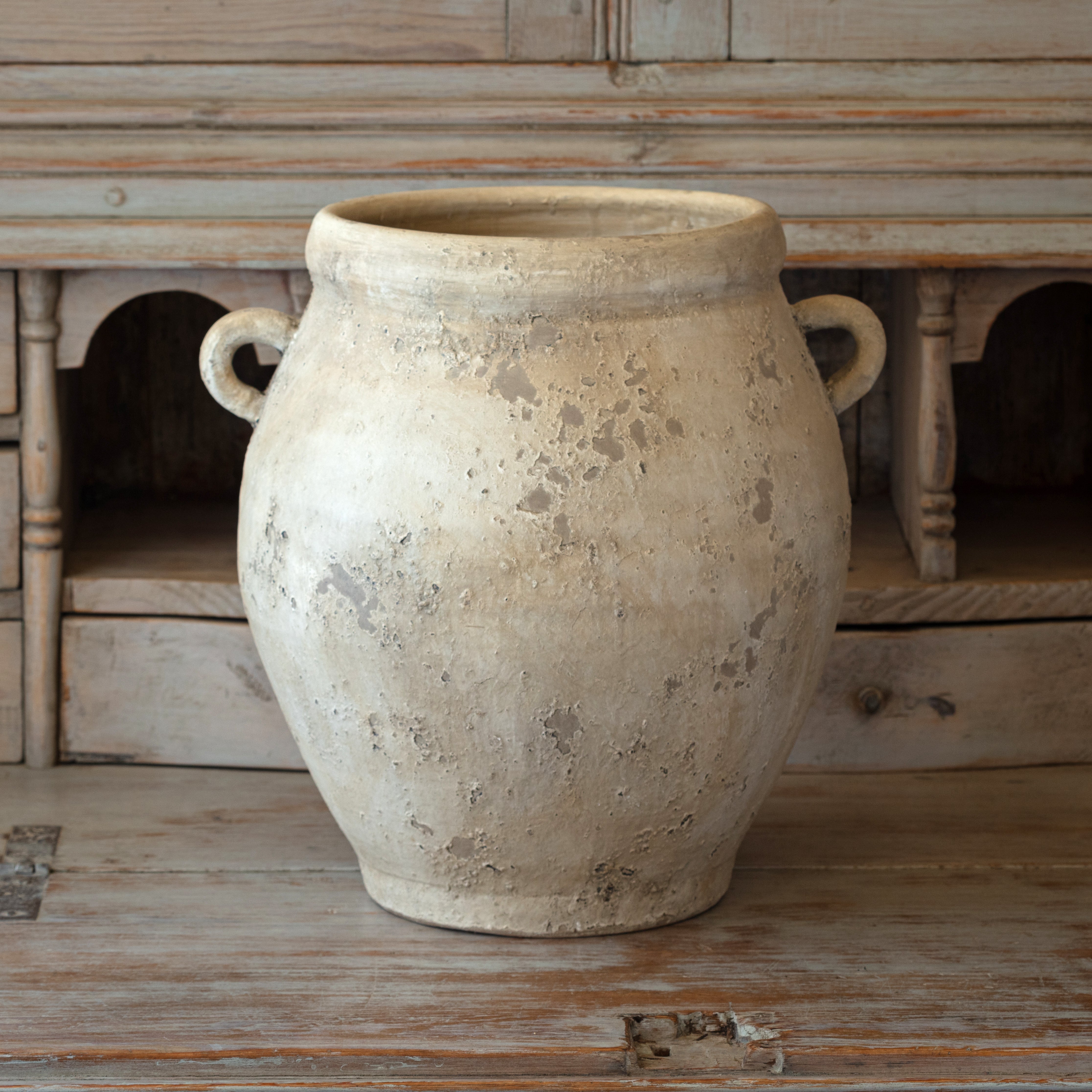 Legume Planter Pot