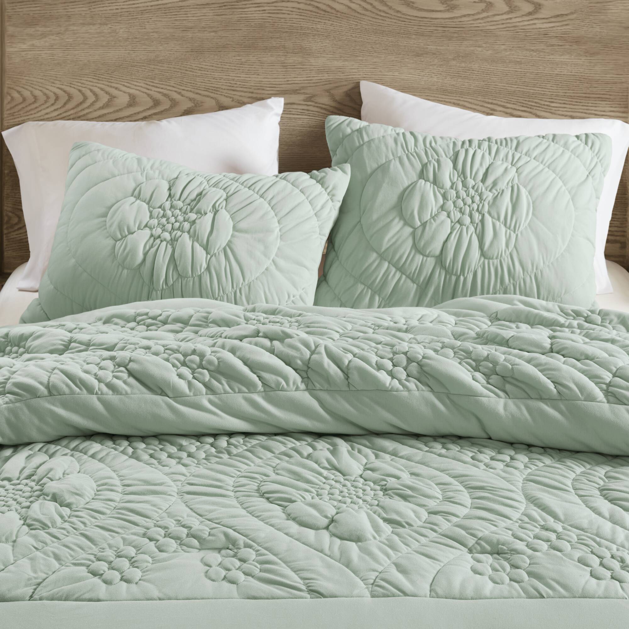 3-Piece Romantic Floral Comforter Set