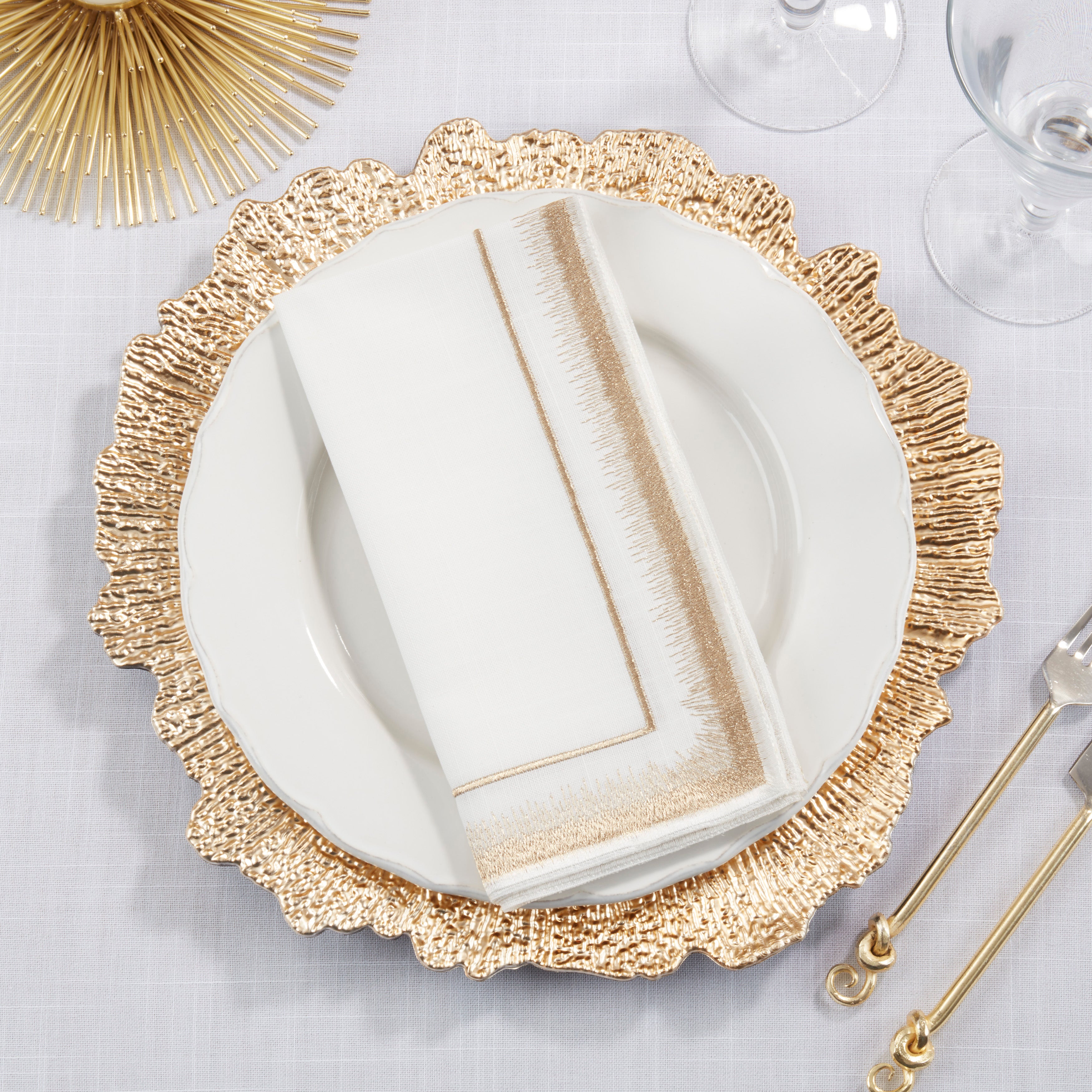 Elegant Embroidery Detail Napkin, Set of 4
