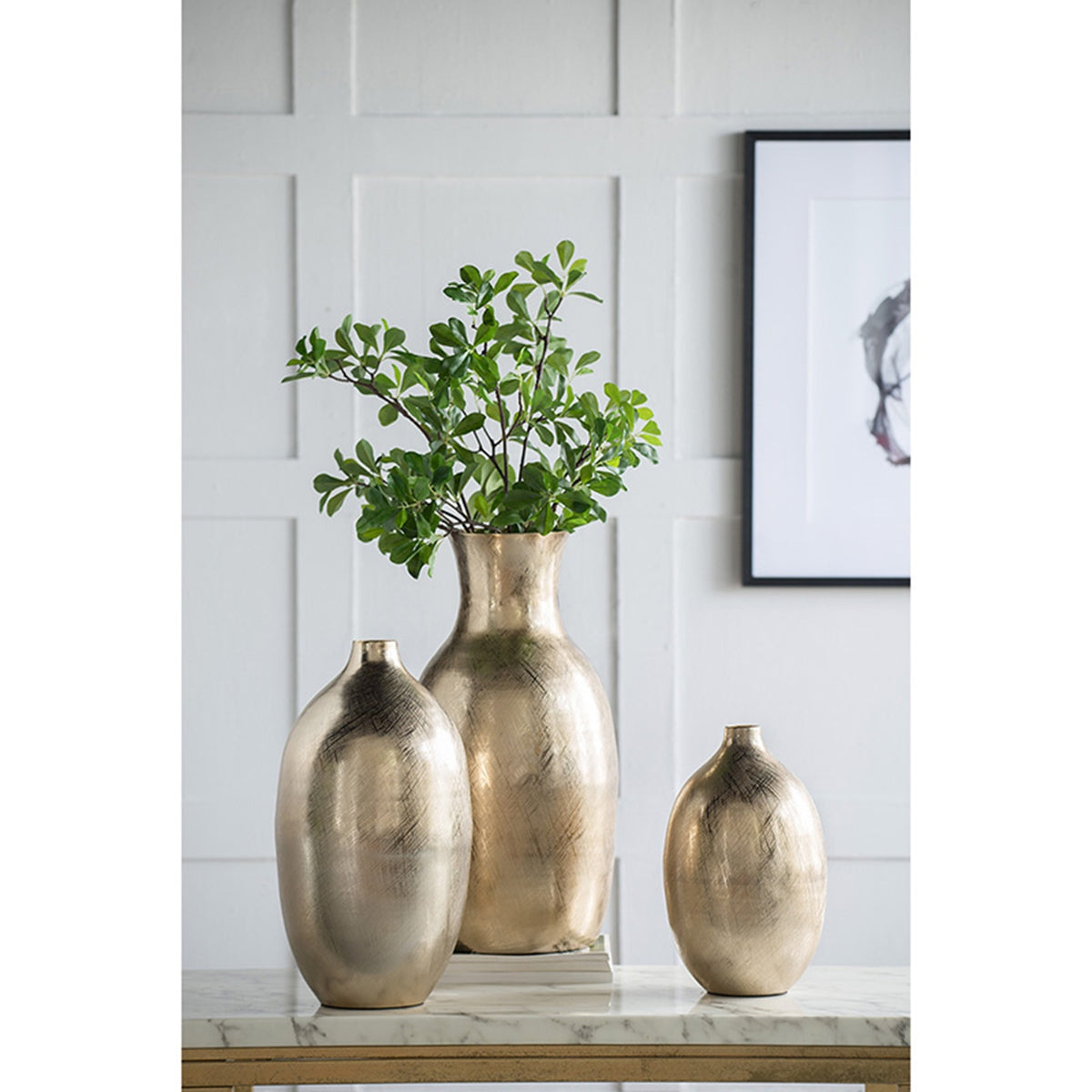 13.5" Aluminum Vase