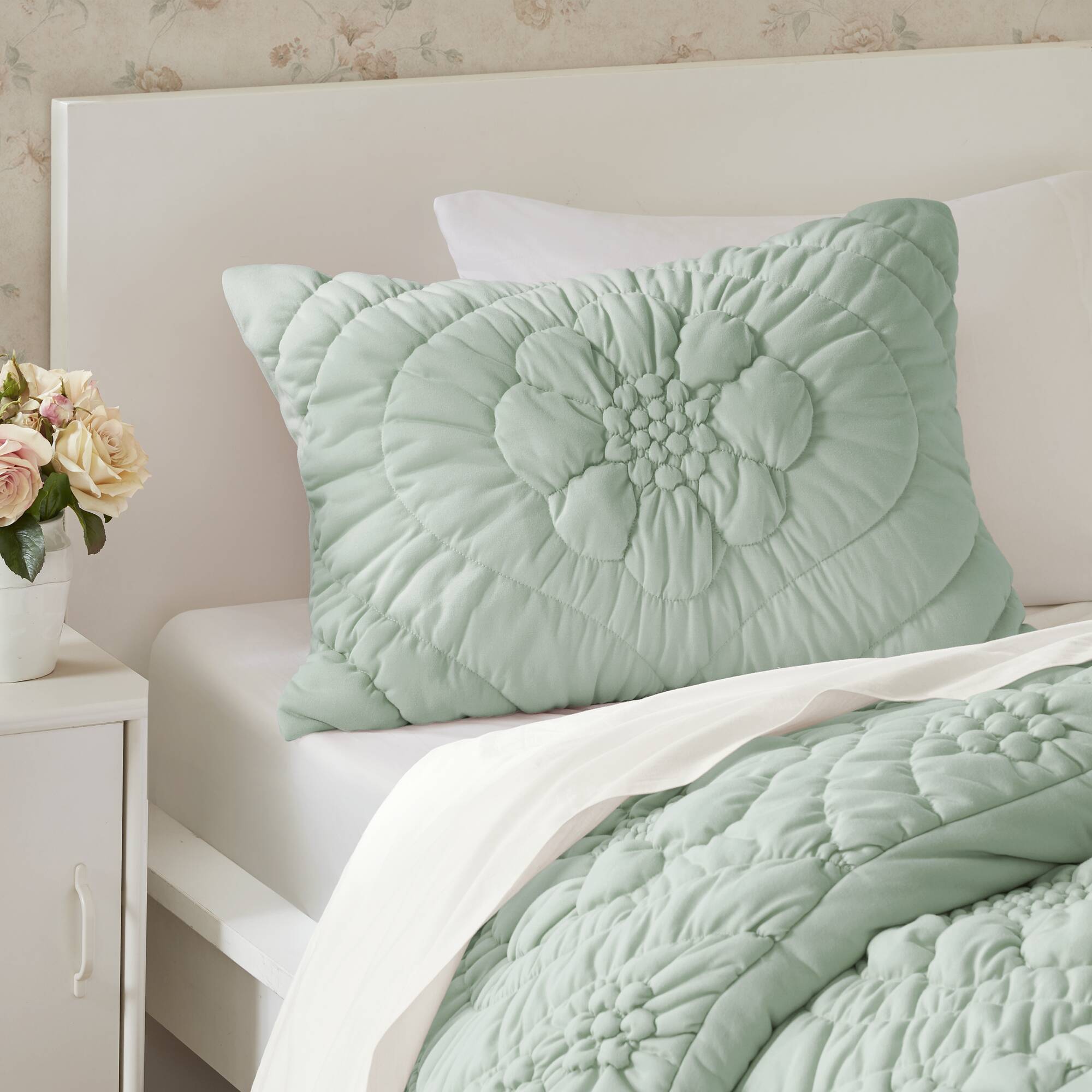 3-Piece Romantic Floral Comforter Set