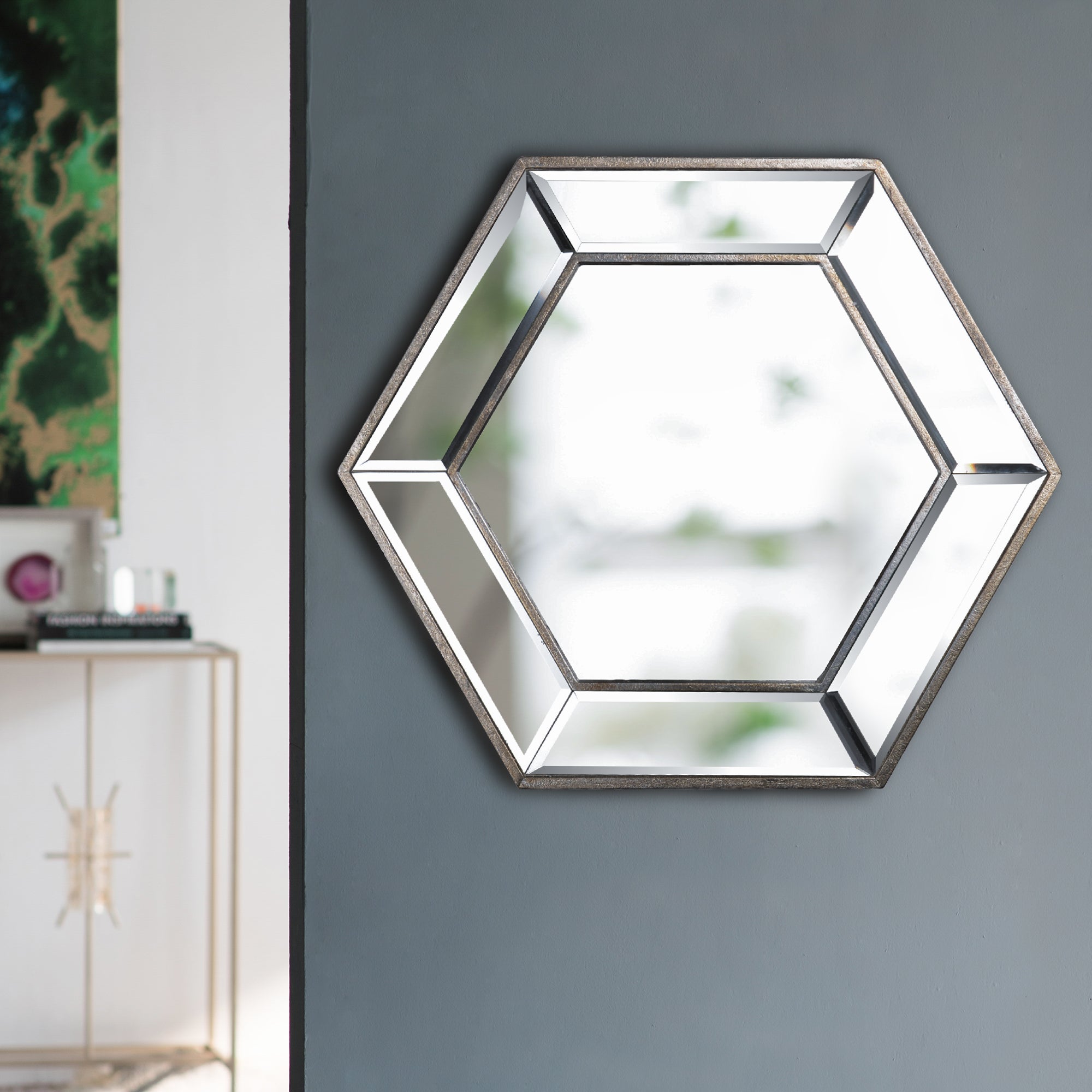 Hexagon Wall Mirror with Contemporary Glass Design