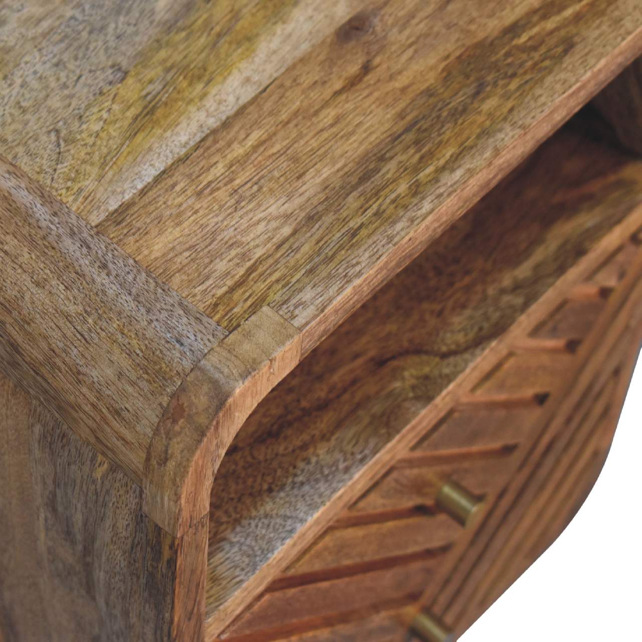 Lille Curved Nightstand