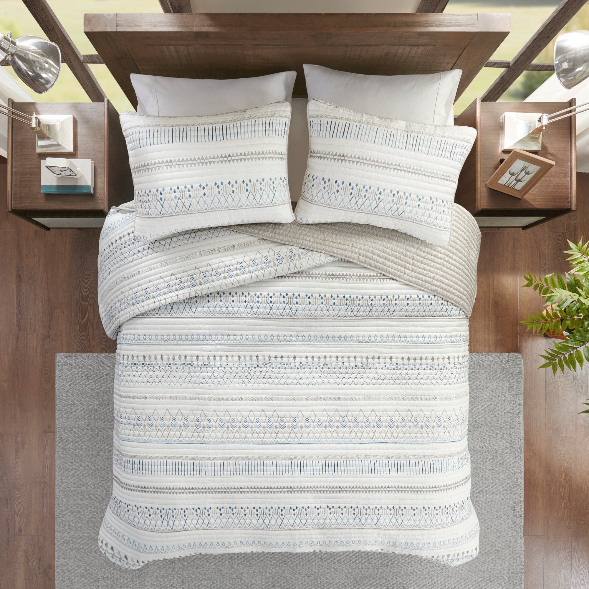 Fraser 3-Piece Printed Microfiber Seersucker Quilt Set