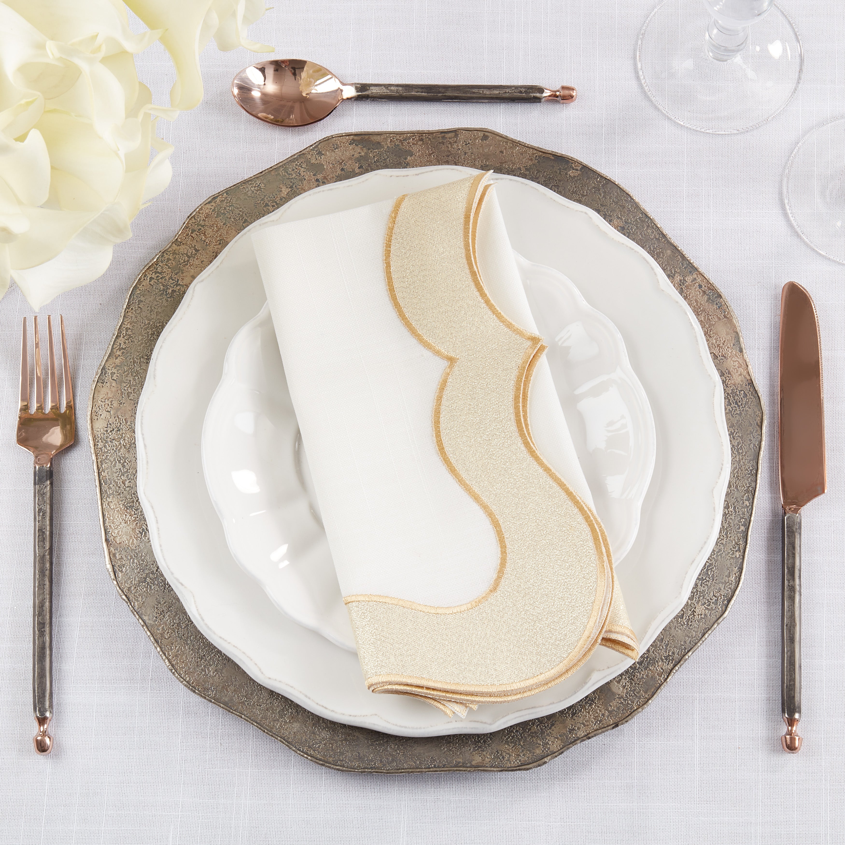 Elegant Shimmer Table Napkin, Set of 4