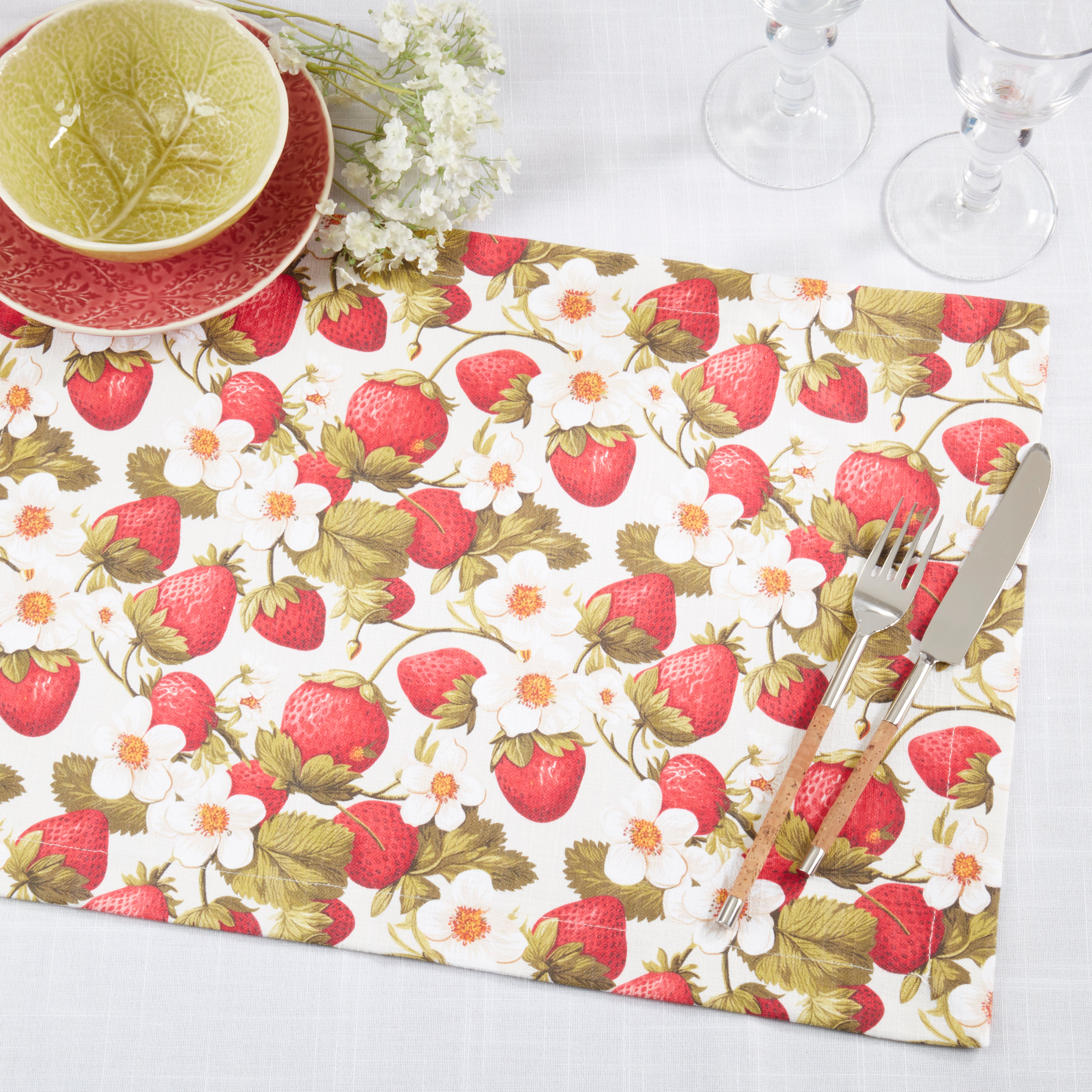 Breezy Juicy Strawberry Placemats, Set of 4