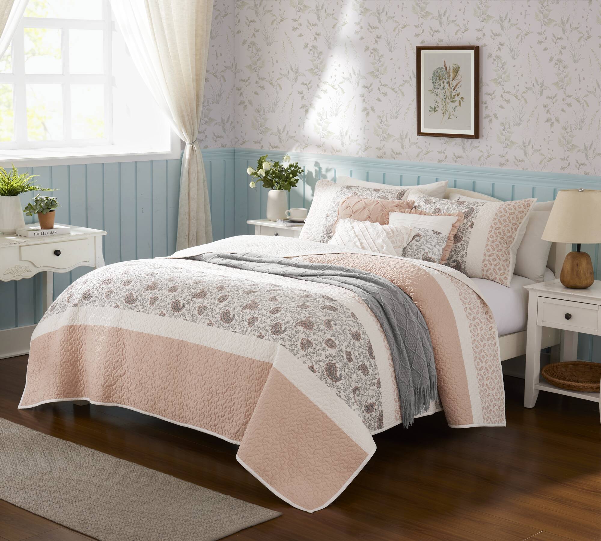 Dawn 6-Piece Cotton Percale Quilt Set with Throw Pillows