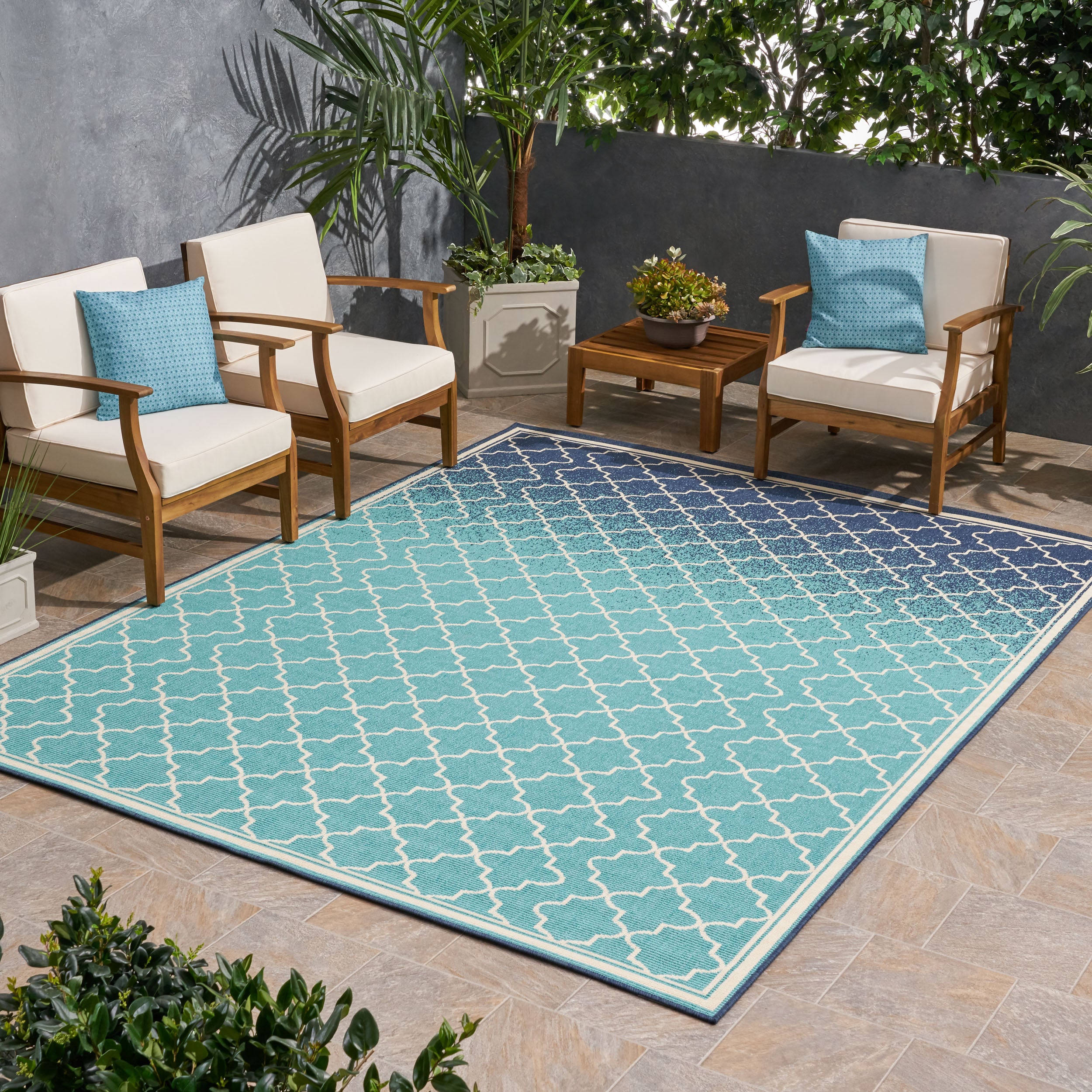 120"x94" Outdoor Rug with Rectangle Shape and Ombre Pattern