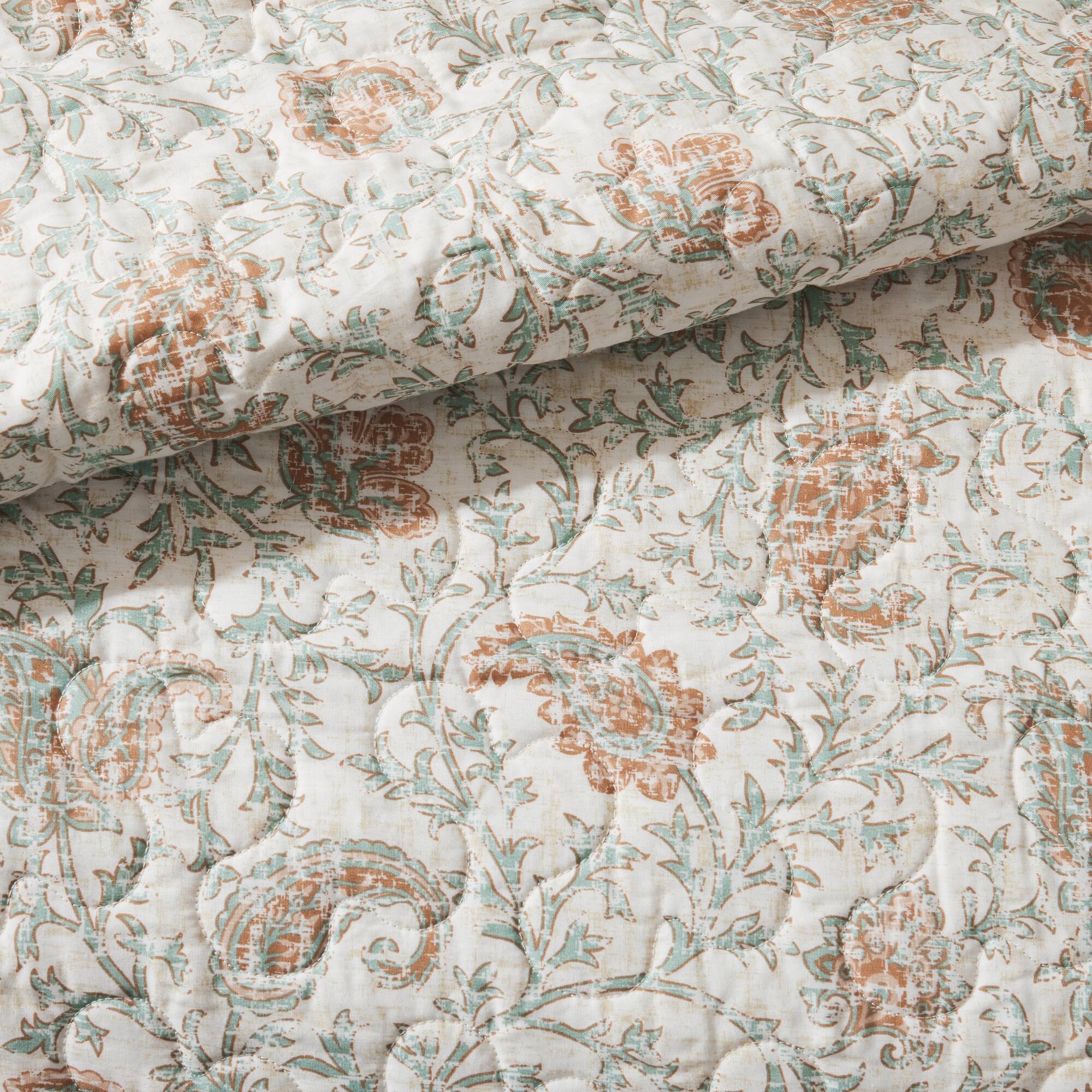 Dawn 6-Piece Cotton Percale Quilt Set with Throw Pillows