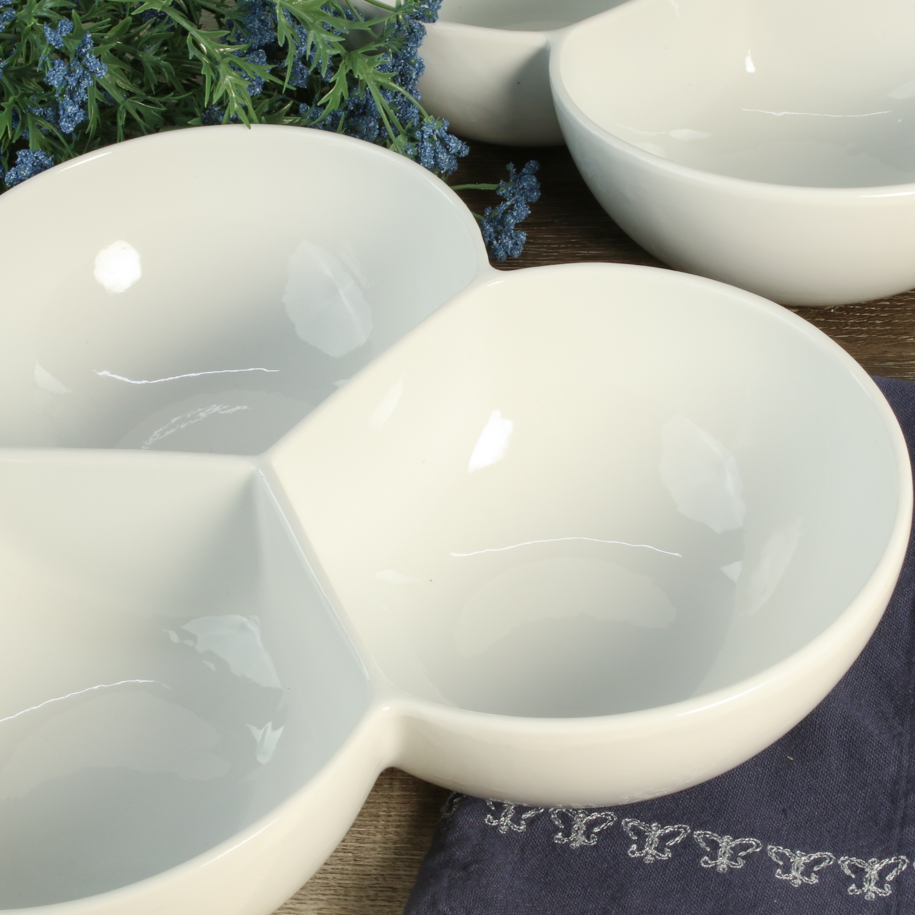Three Section Serving Bowls 1 Quart, Set of 2