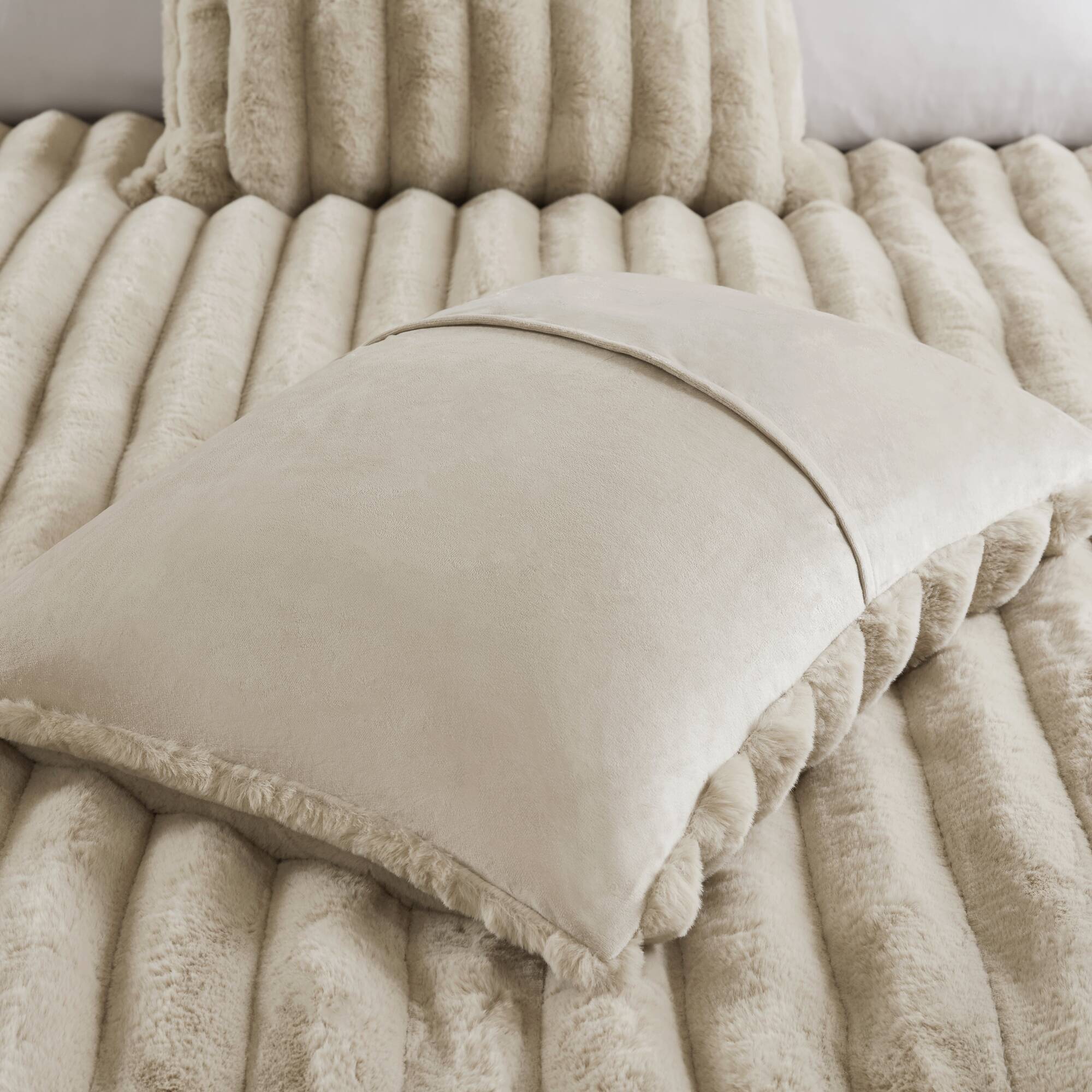 Ultrasoft Faux Fur Ribbed Comforter Set