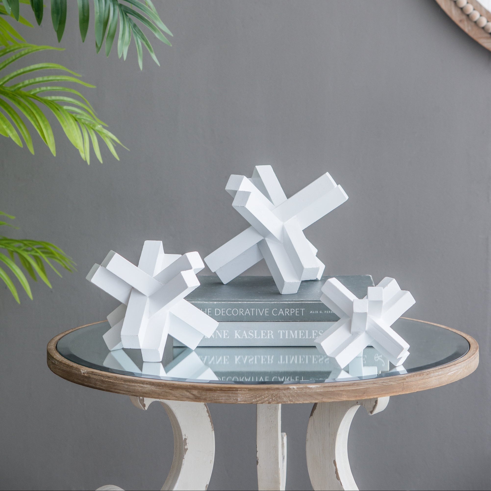 White Starburst Tabletop Décor, Set of 3