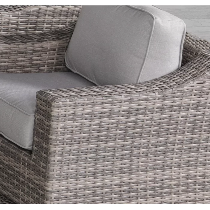 Laguna Sol Swivel Outdoor Chair