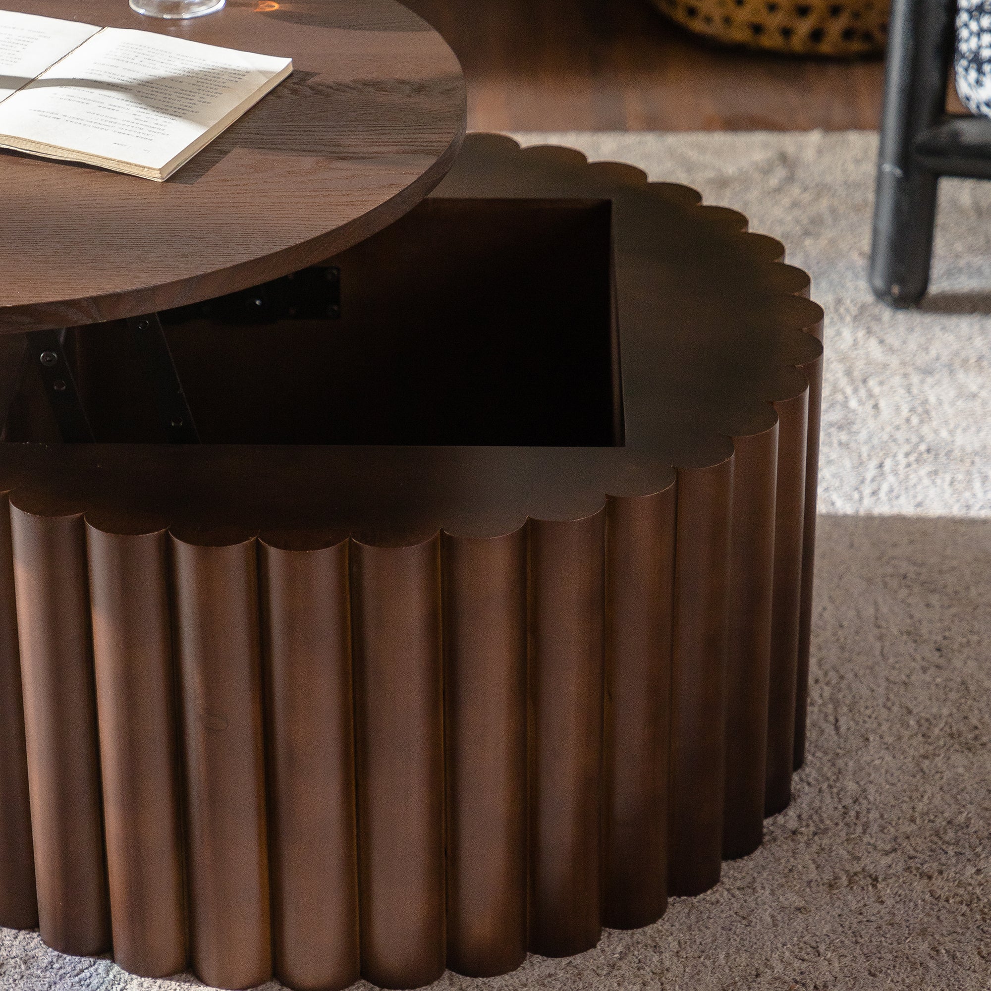 Round Coffee Table With Lift Top