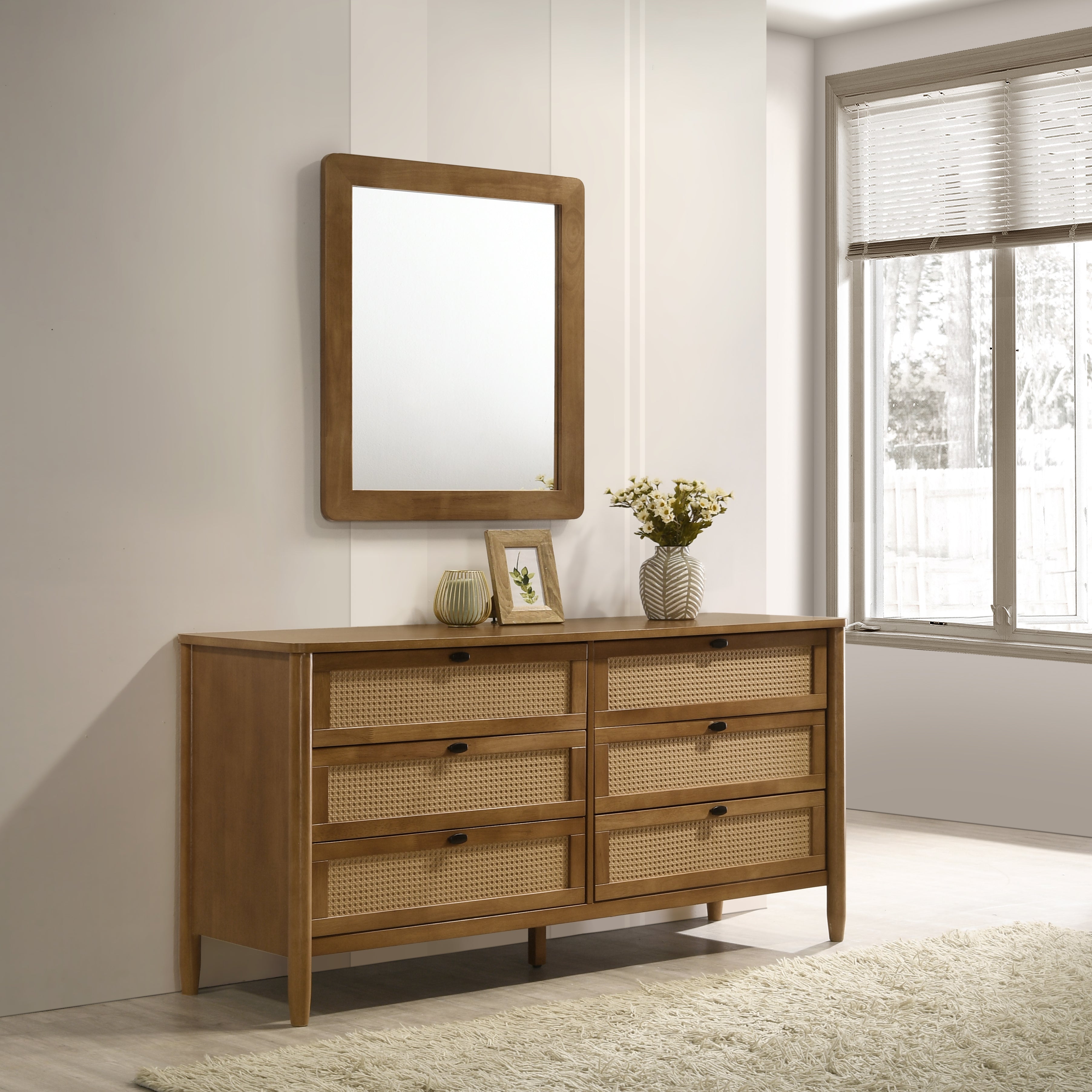 Vichy 4-Piece Rubberwood Queen Bedroom Set