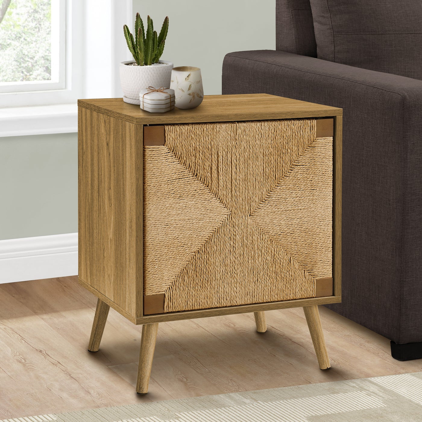 Mid Century Seagrass-Look End Table