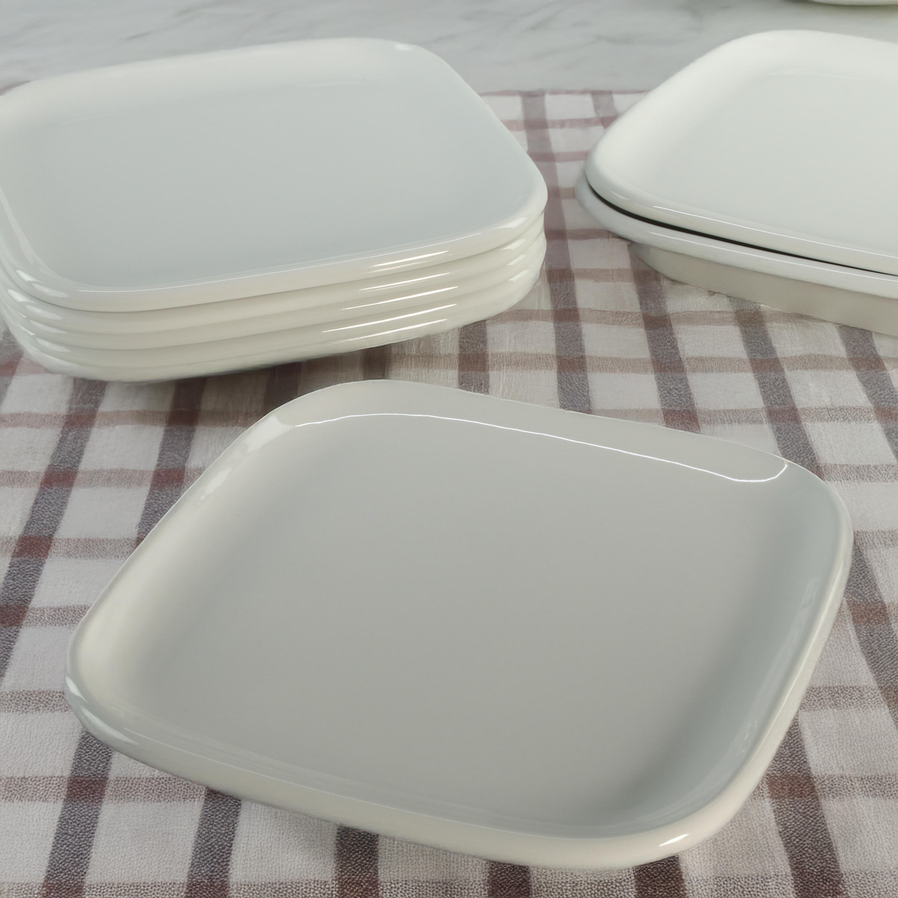 Impulse Square Dinner Plates, Set of 8