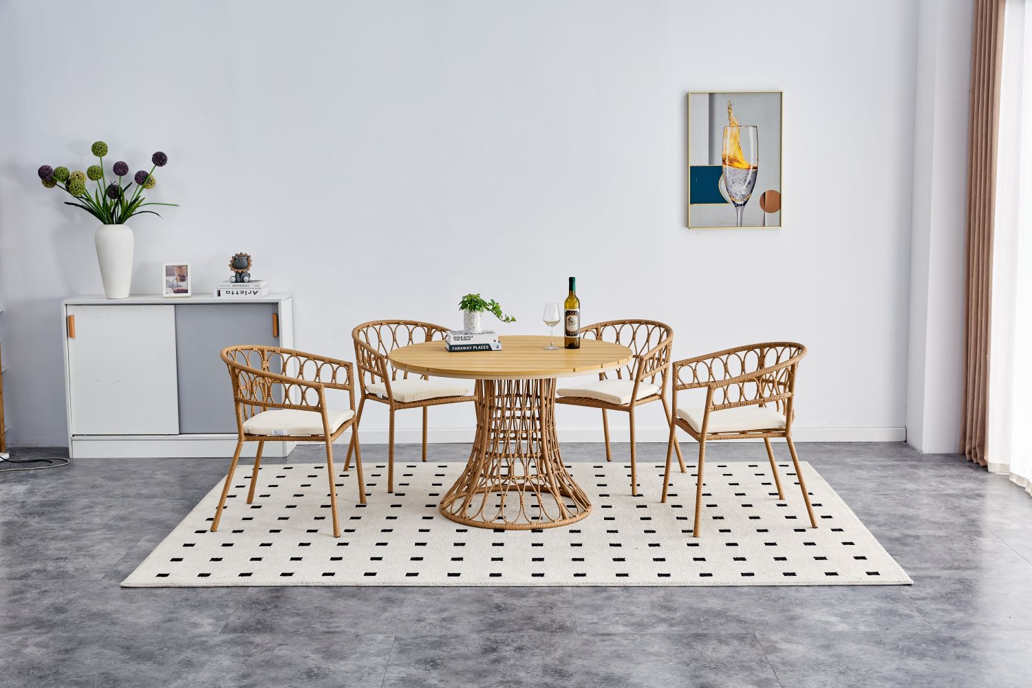 Sapphira 5-Piece Outdoor Dining Set with Seat Cushion and Round Table Top