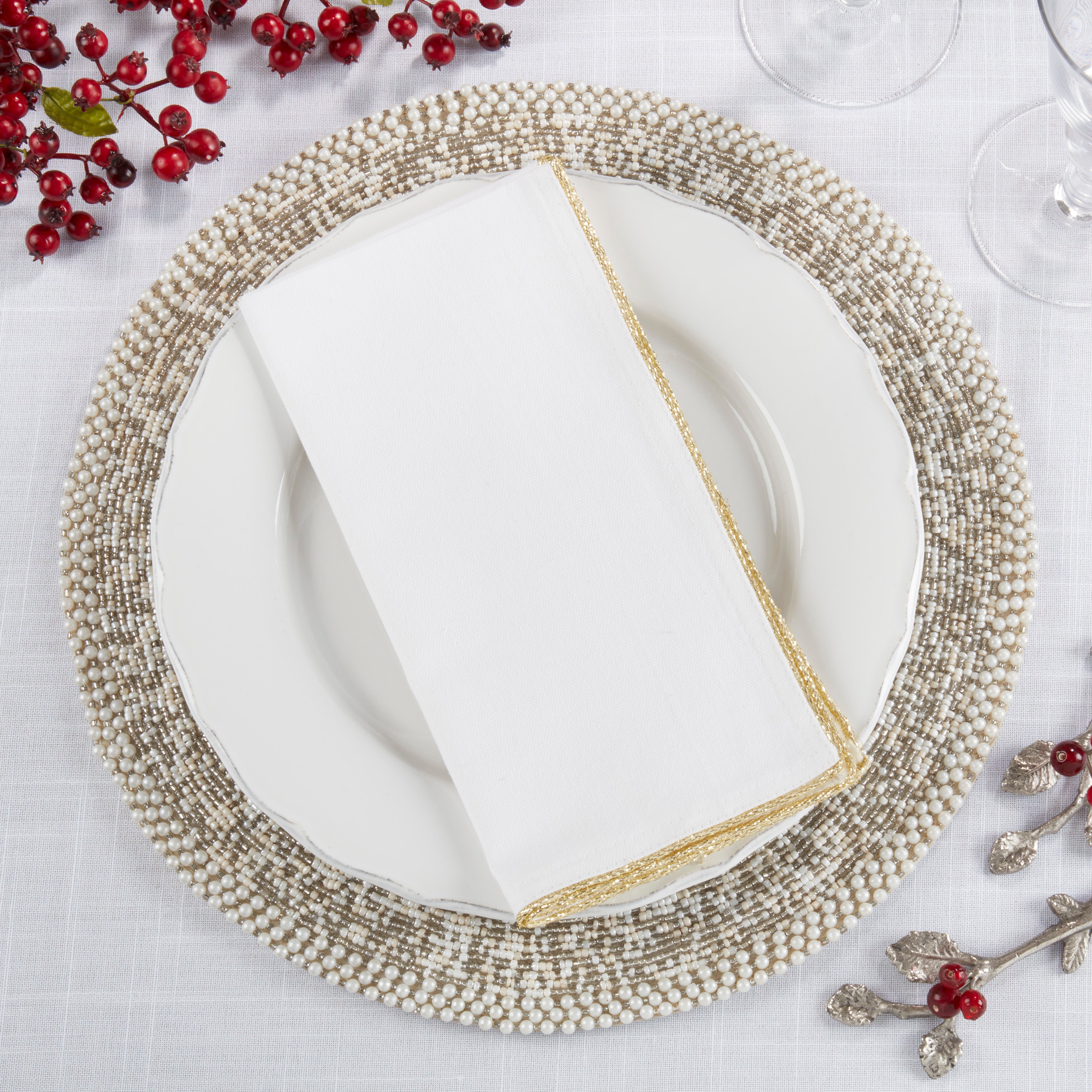 Shimmering Border Design Dinner Napkin, Set of 4