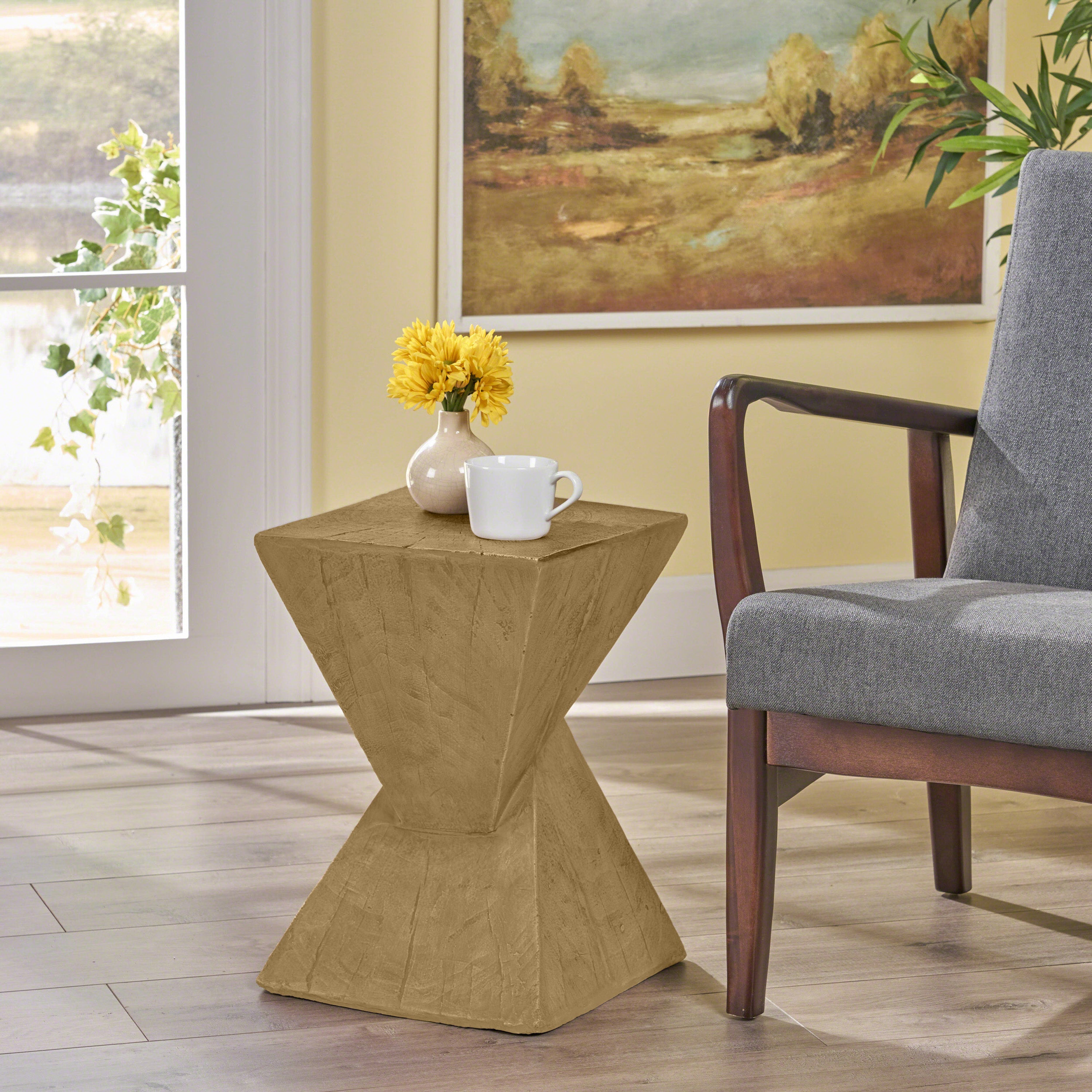 Tess Modern Side Table