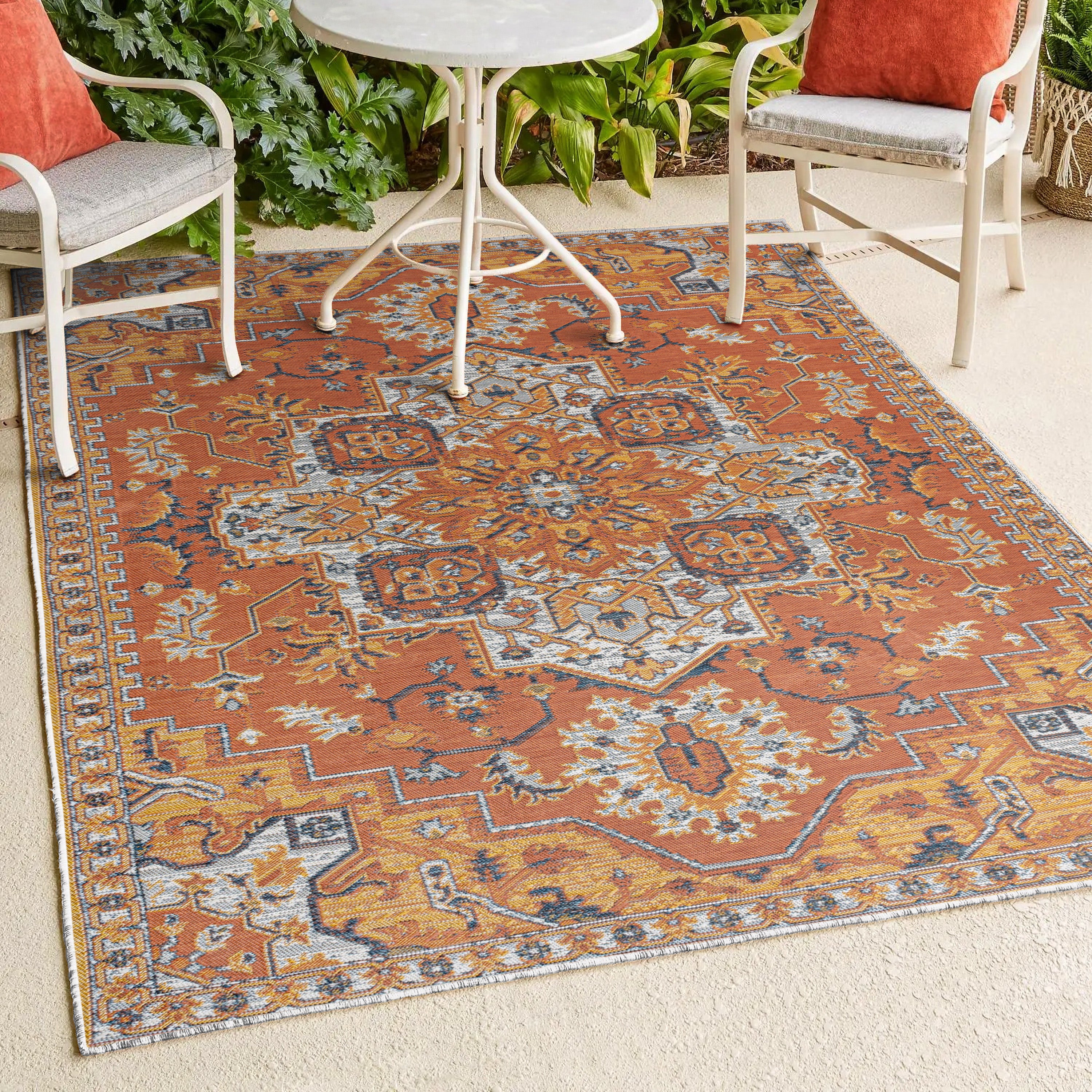 Bijan Traditional Vintage Medallion Reversible Machine-Washable Indoor/Outdoor Runner Rug