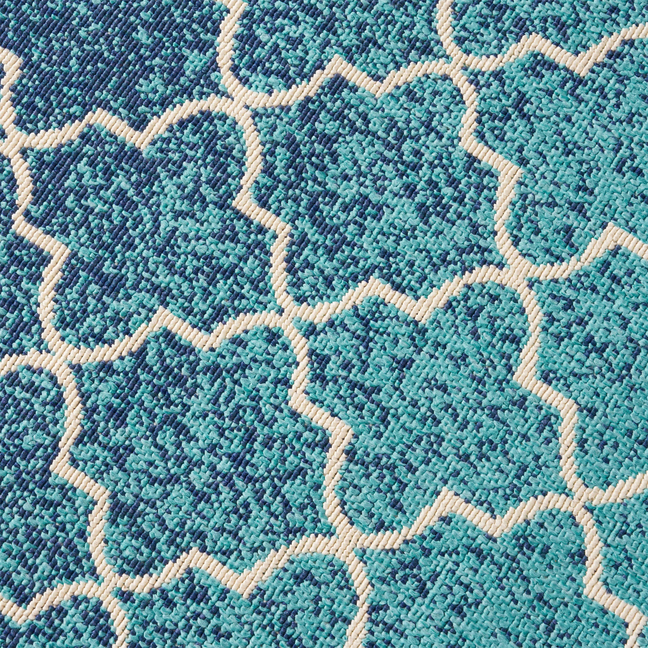 120"x94" Outdoor Rug with Rectangle Shape and Ombre Pattern