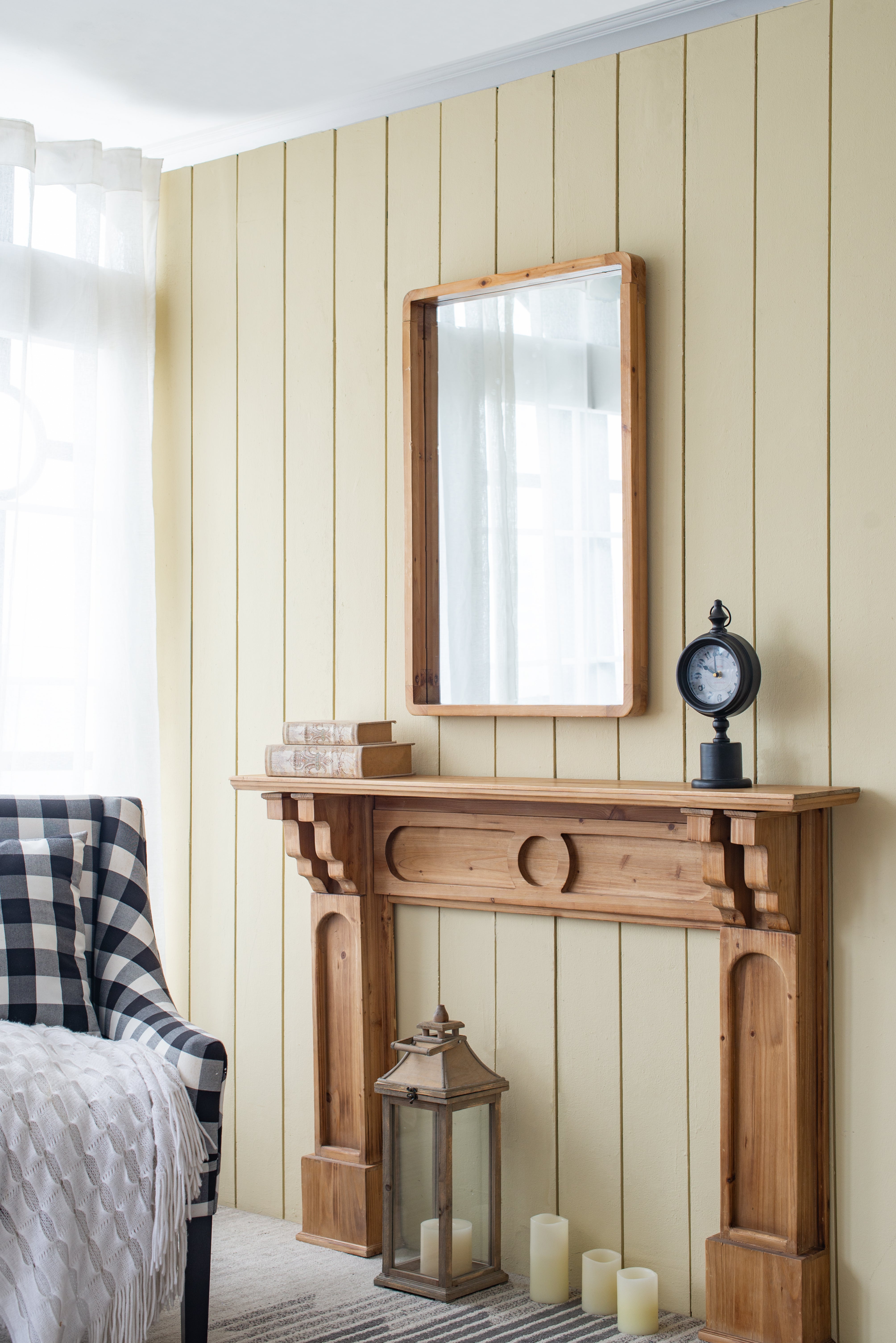 24" x 36" Rectangle Wall Mirror with Wood Frame