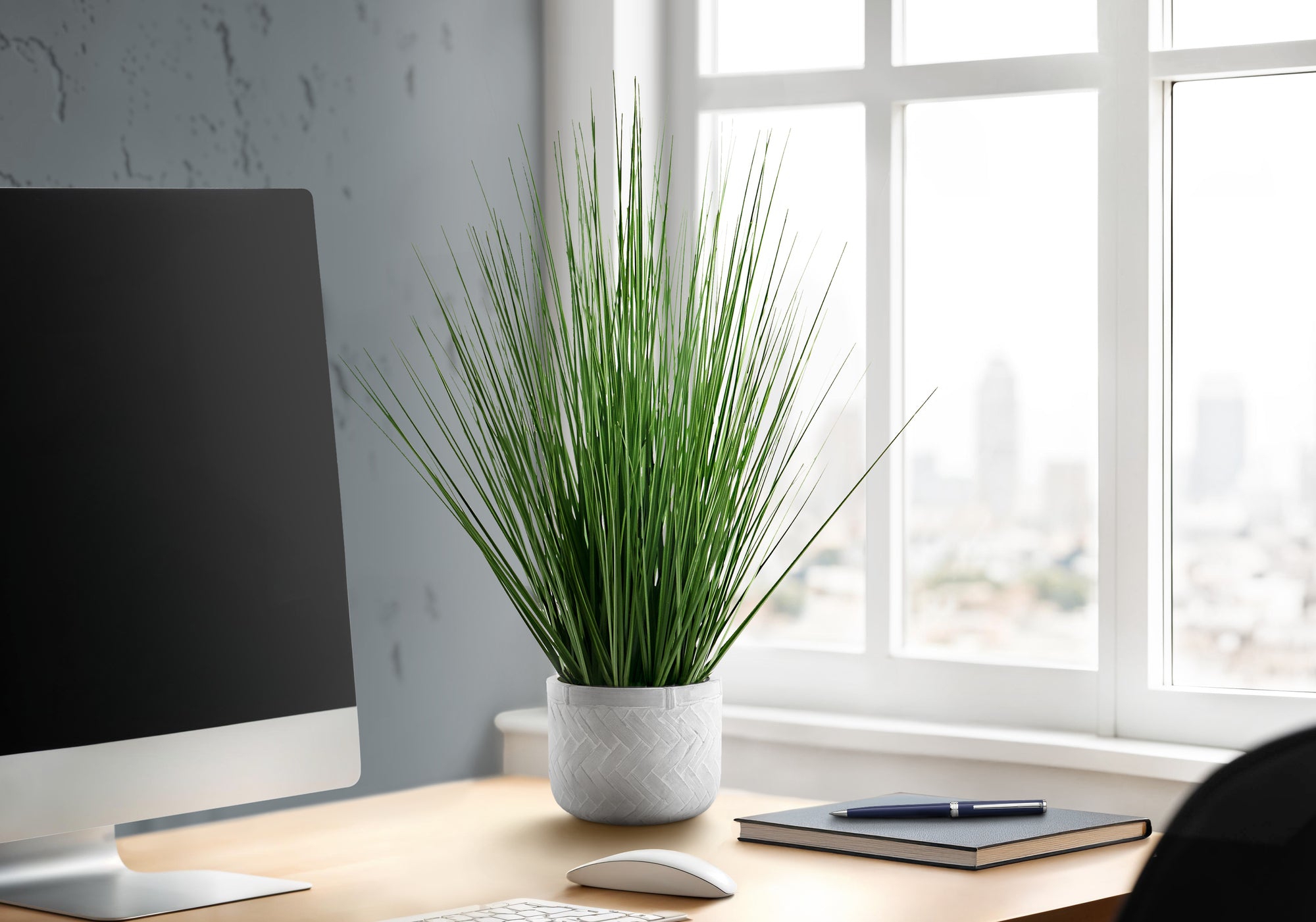 21" Faux Potted Grass