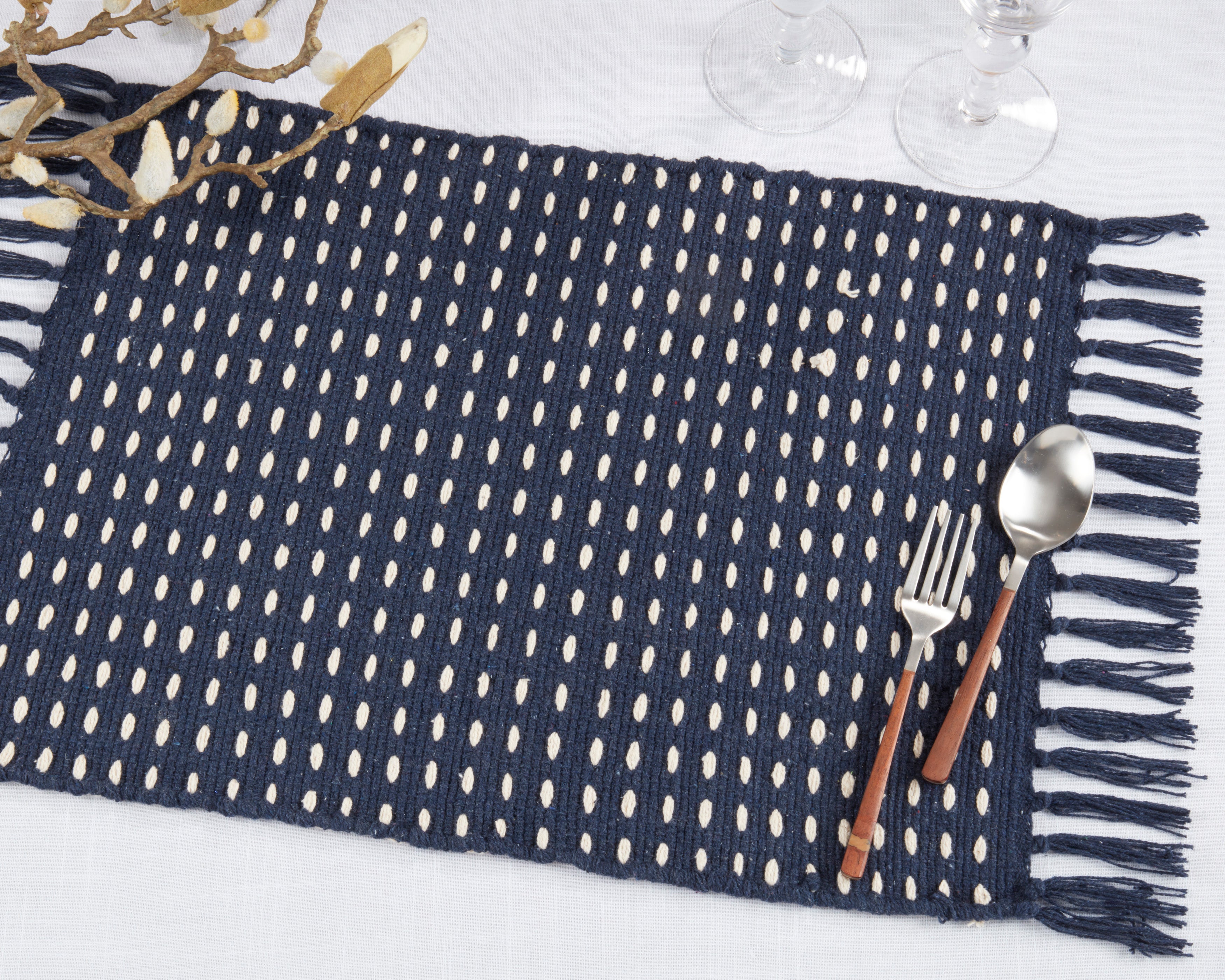 Dashed Woven Placemat, Set of 4