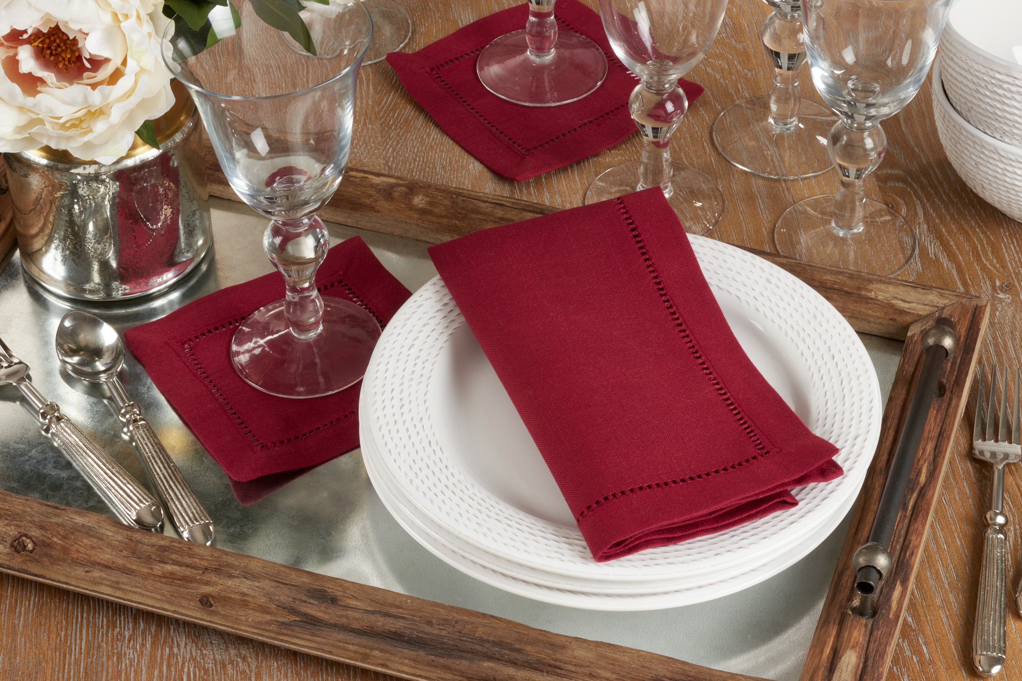 Dinner Napkin with Hemstitched Border, Set of 12