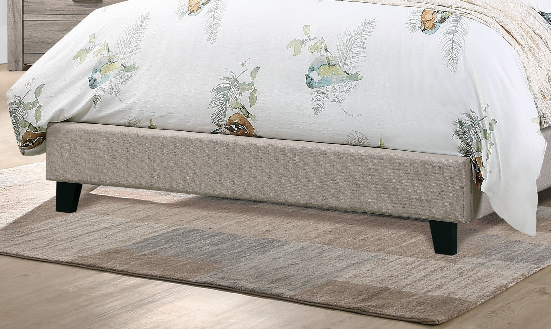 Tufted Upholstered Bed