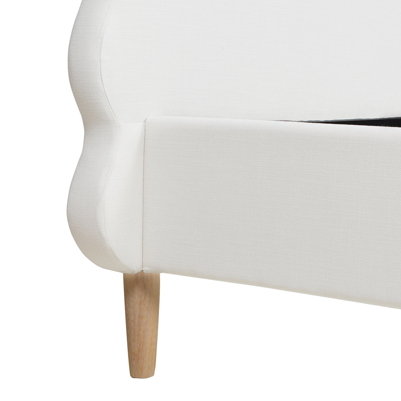 Essencee Upholstered Platform Bed with Wavy Headboard and Wood Legs