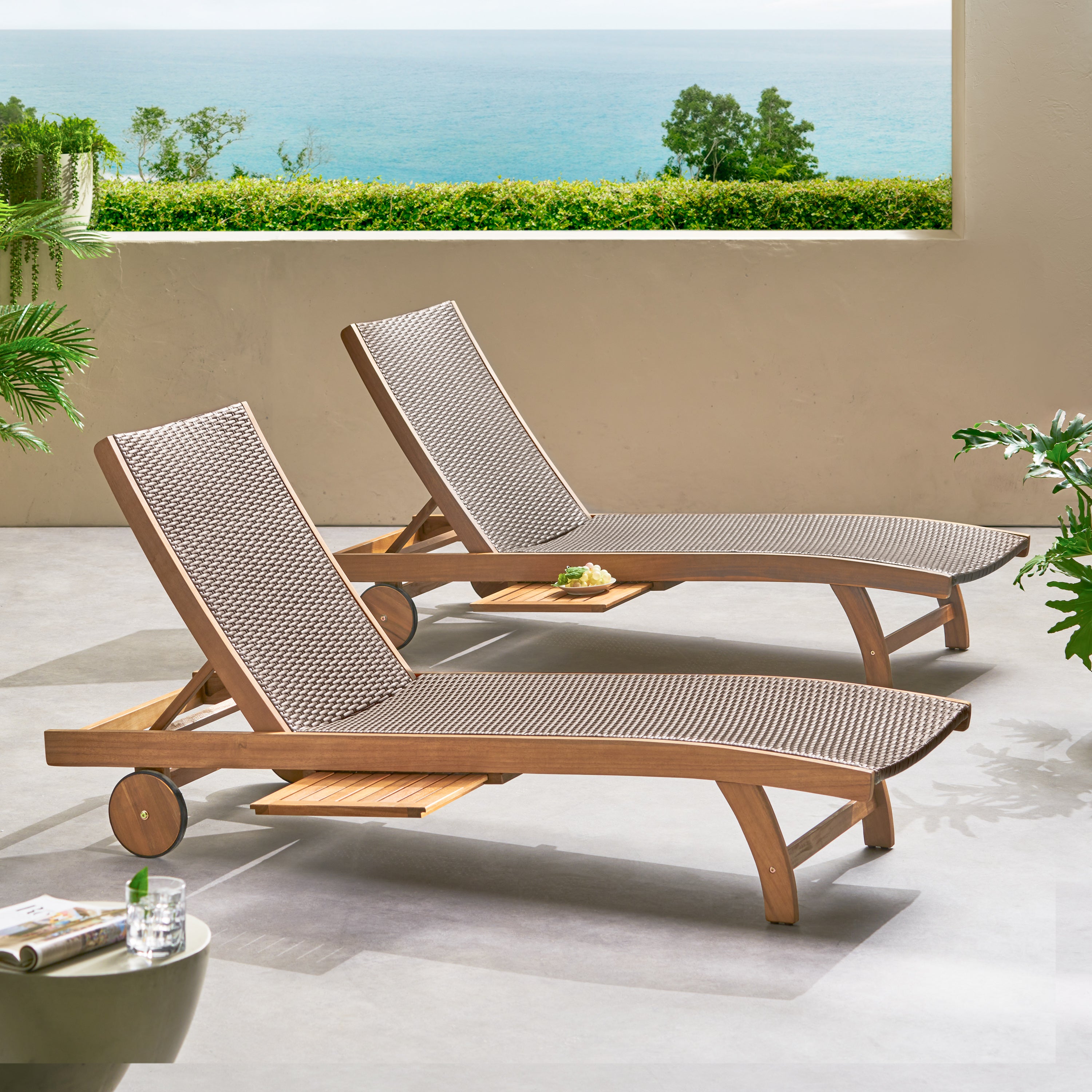 Banzai Chaise Lounge With Pull-Out Tray, Set of 2