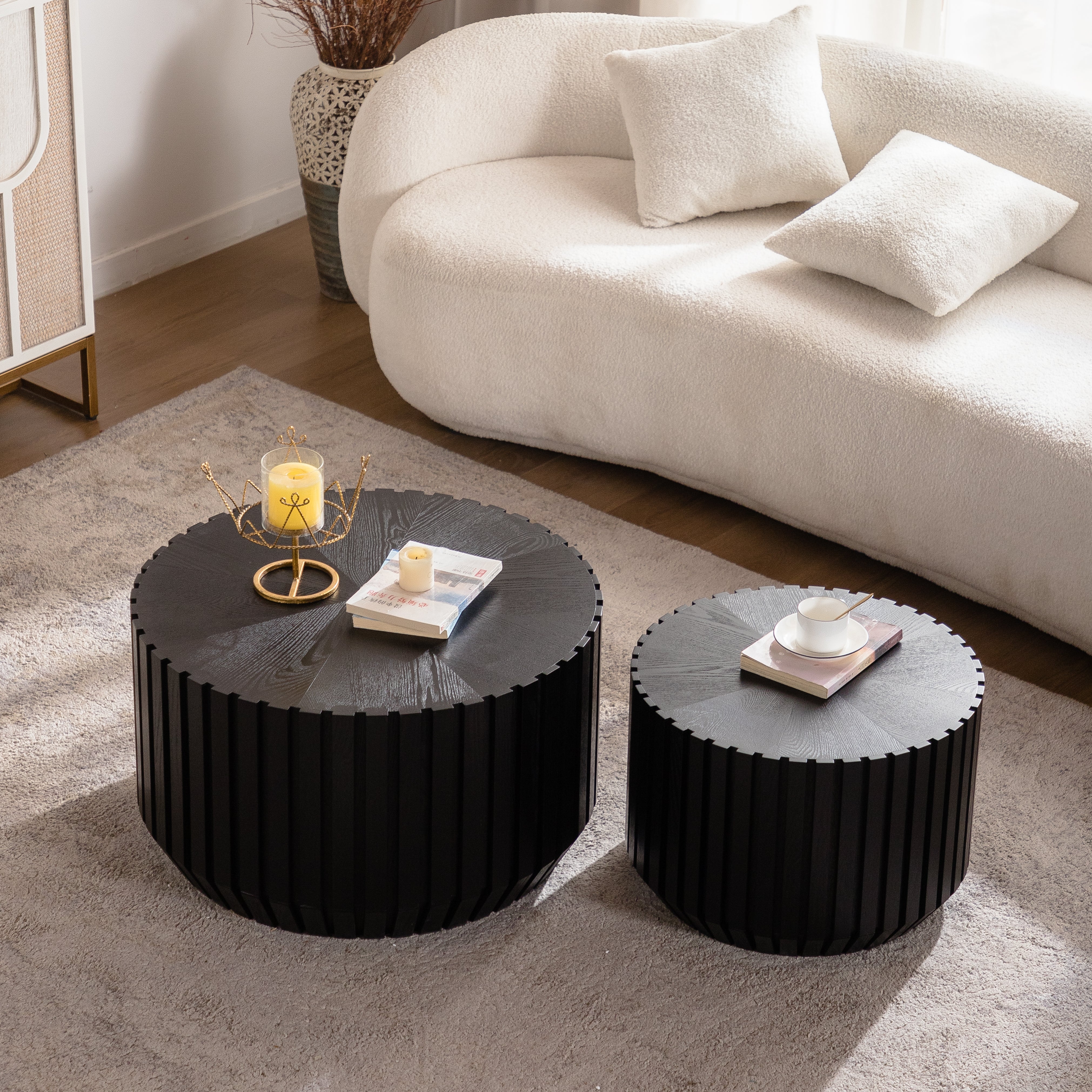 Set of 2 Fluted Round Coffee Tables