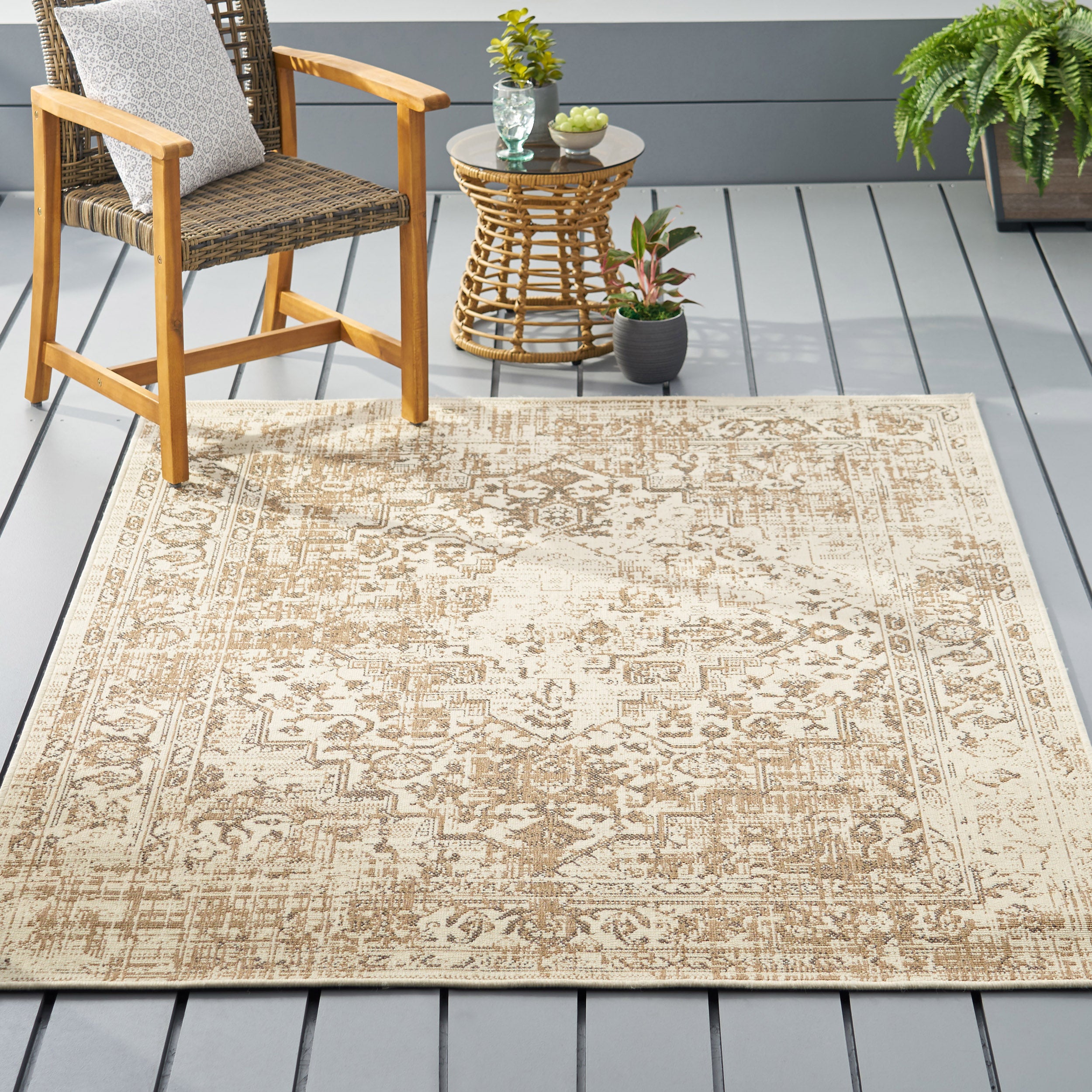 84" x 63" Outdoor Rug with Rectangle Shape and Vintage-Inspired Pattern