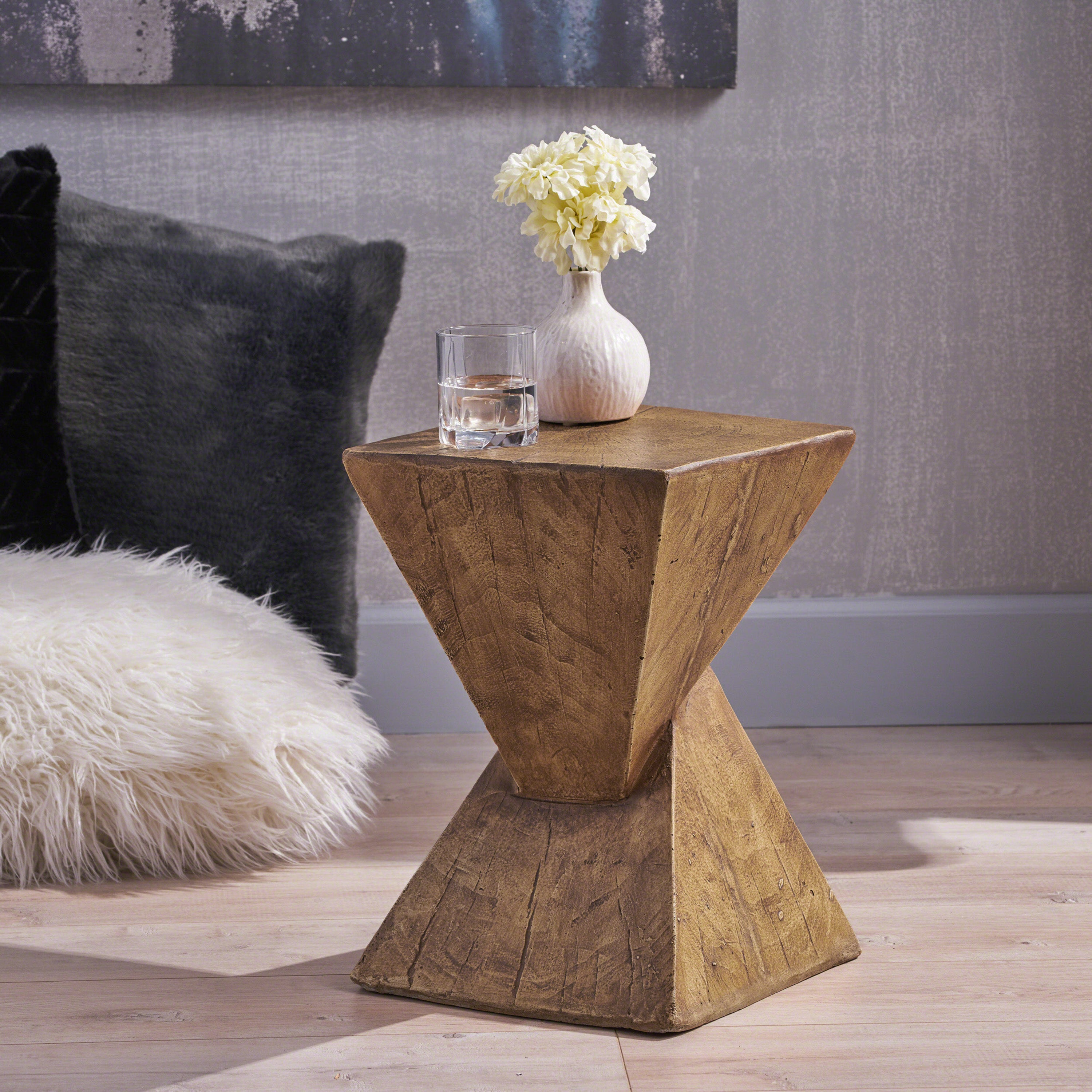 Tess Modern Side Table