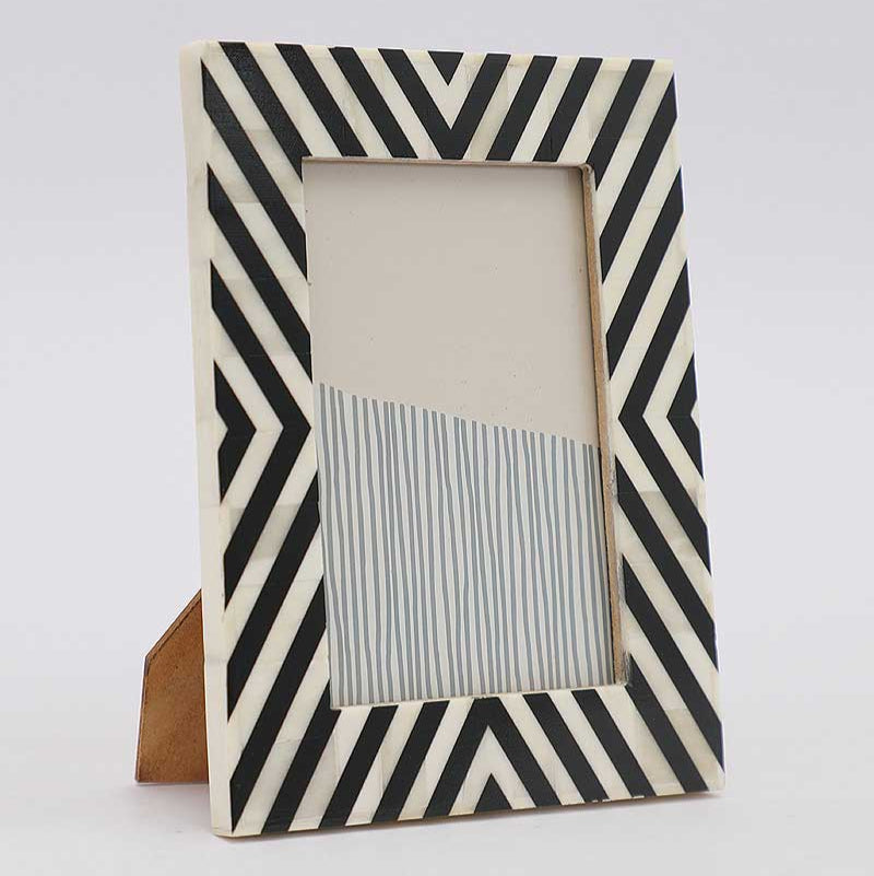 Zebra Stripe Bone Frame
