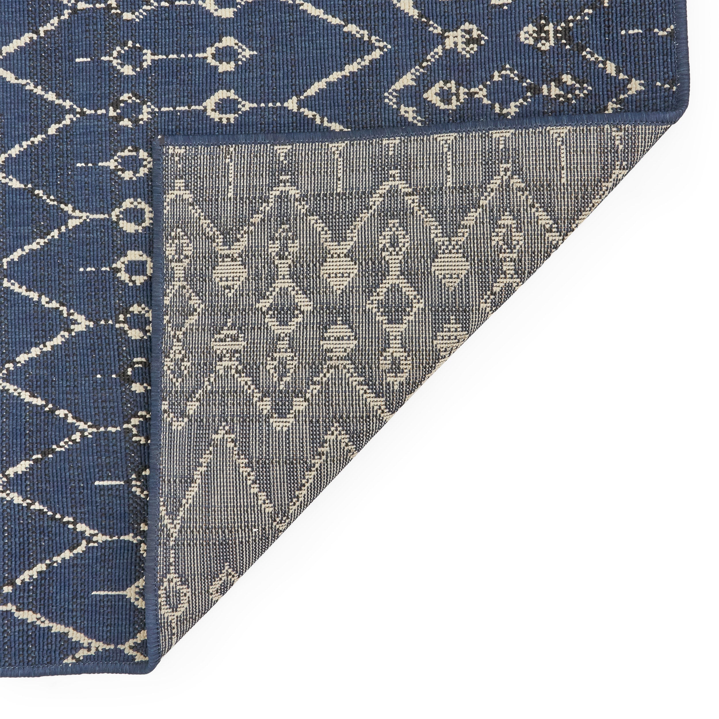 94" Outdoor Polypropylene Rug