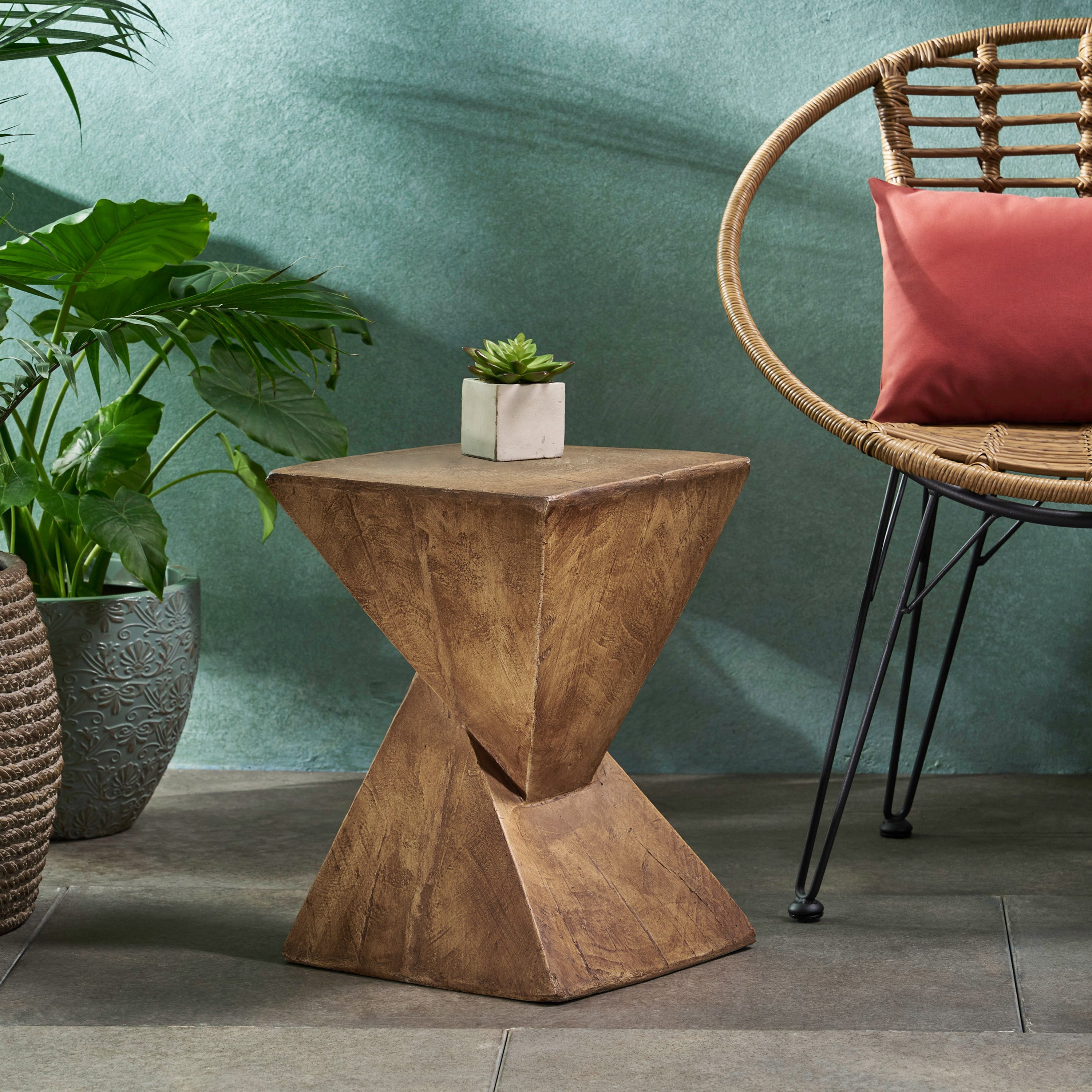 Tess Modern Side Table