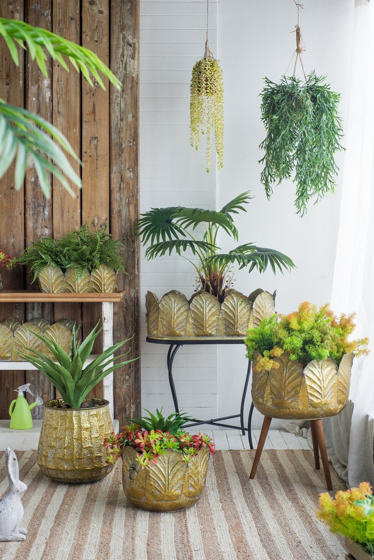Set of 3 Distressed Metal Planters