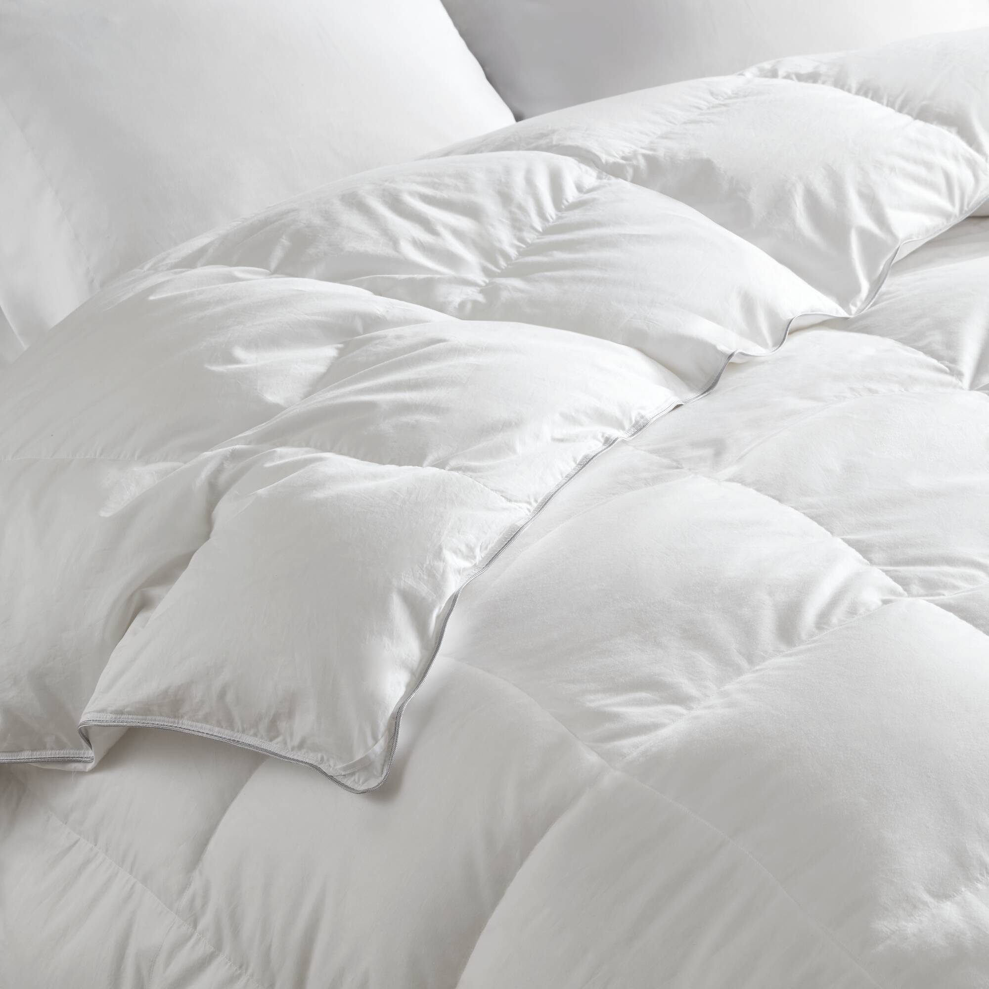100% Cotton Shell Comforter