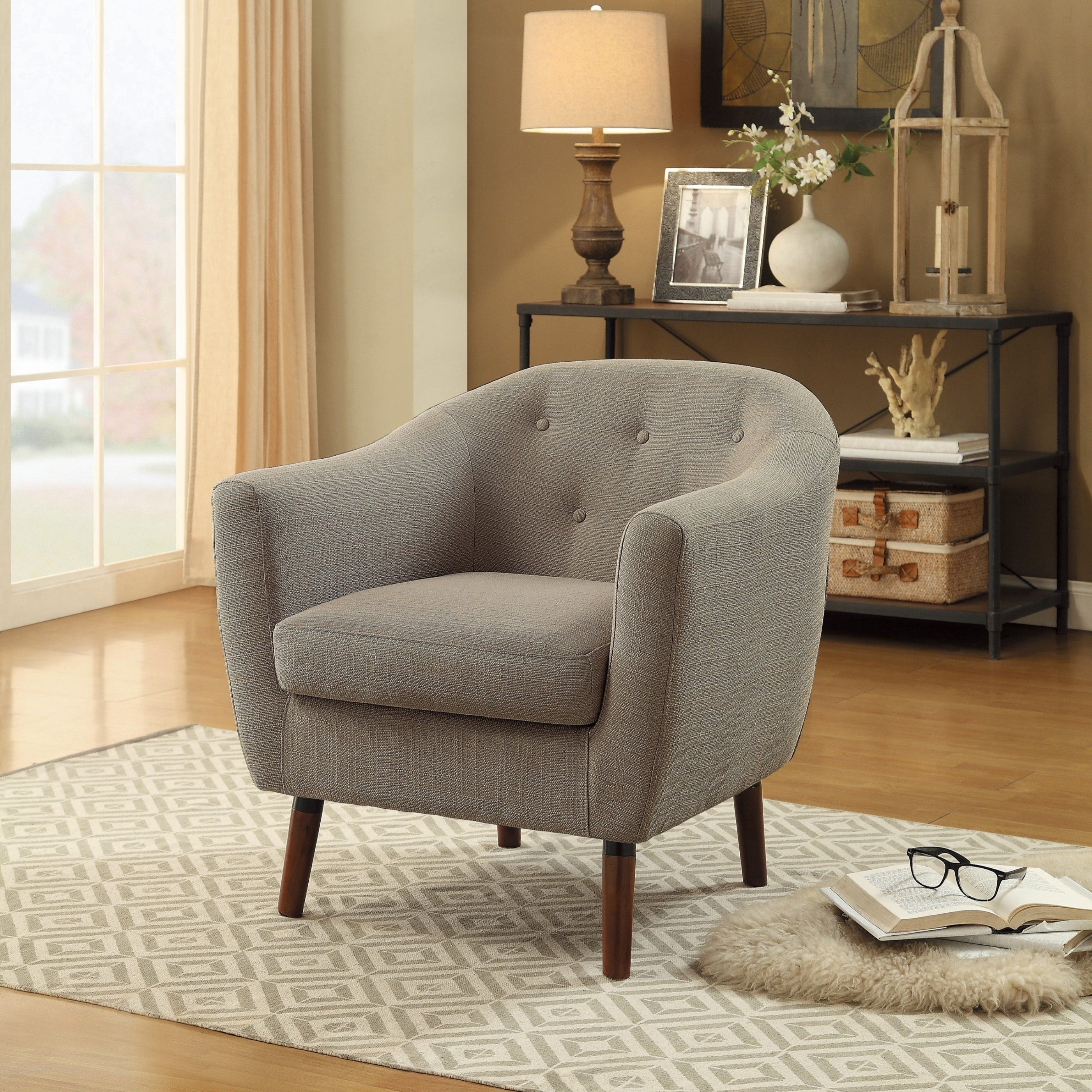 Upholstered Sloped Arm Tufted Club Accent Chair