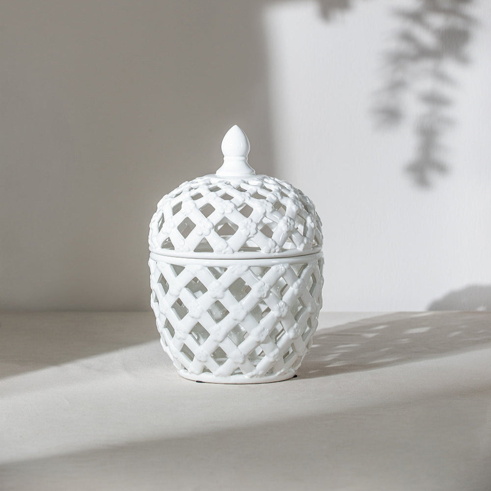 Brackets Ceramic Lidded Jar with Lattice Design and Tiny Flower Pattern - Thumbnail 2