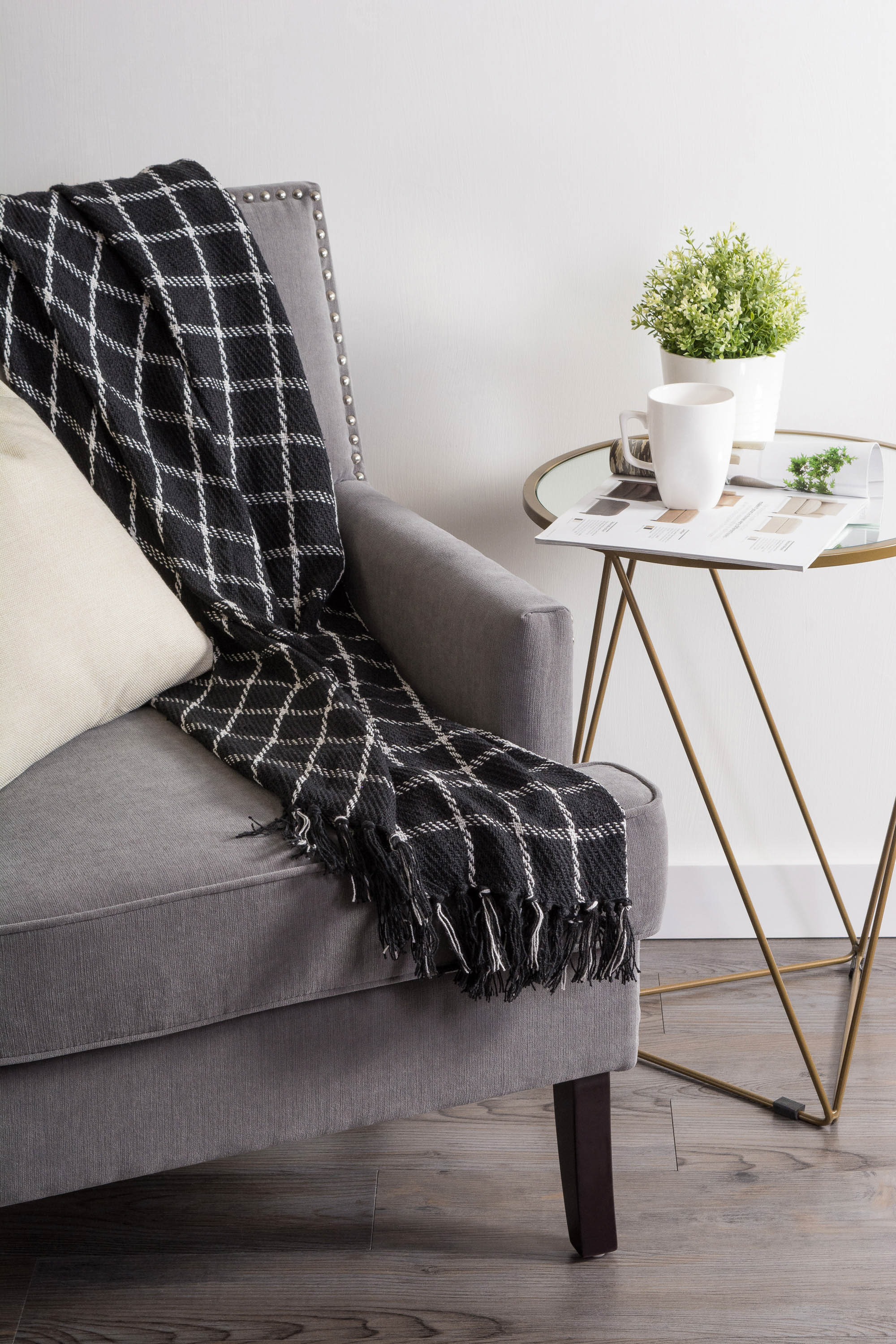 Black Checked Plaid Throw