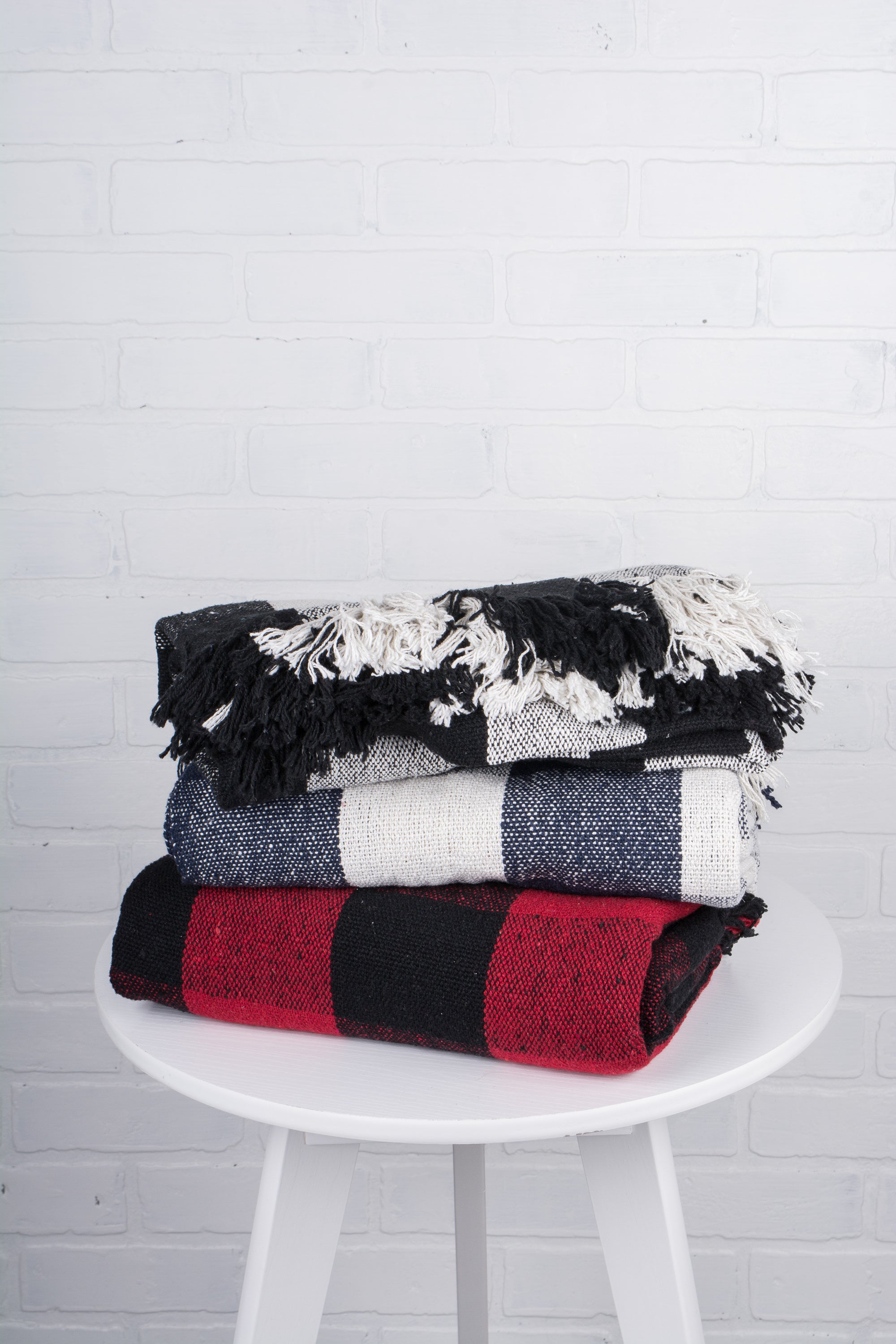 Black & White Buffalo Check Throw