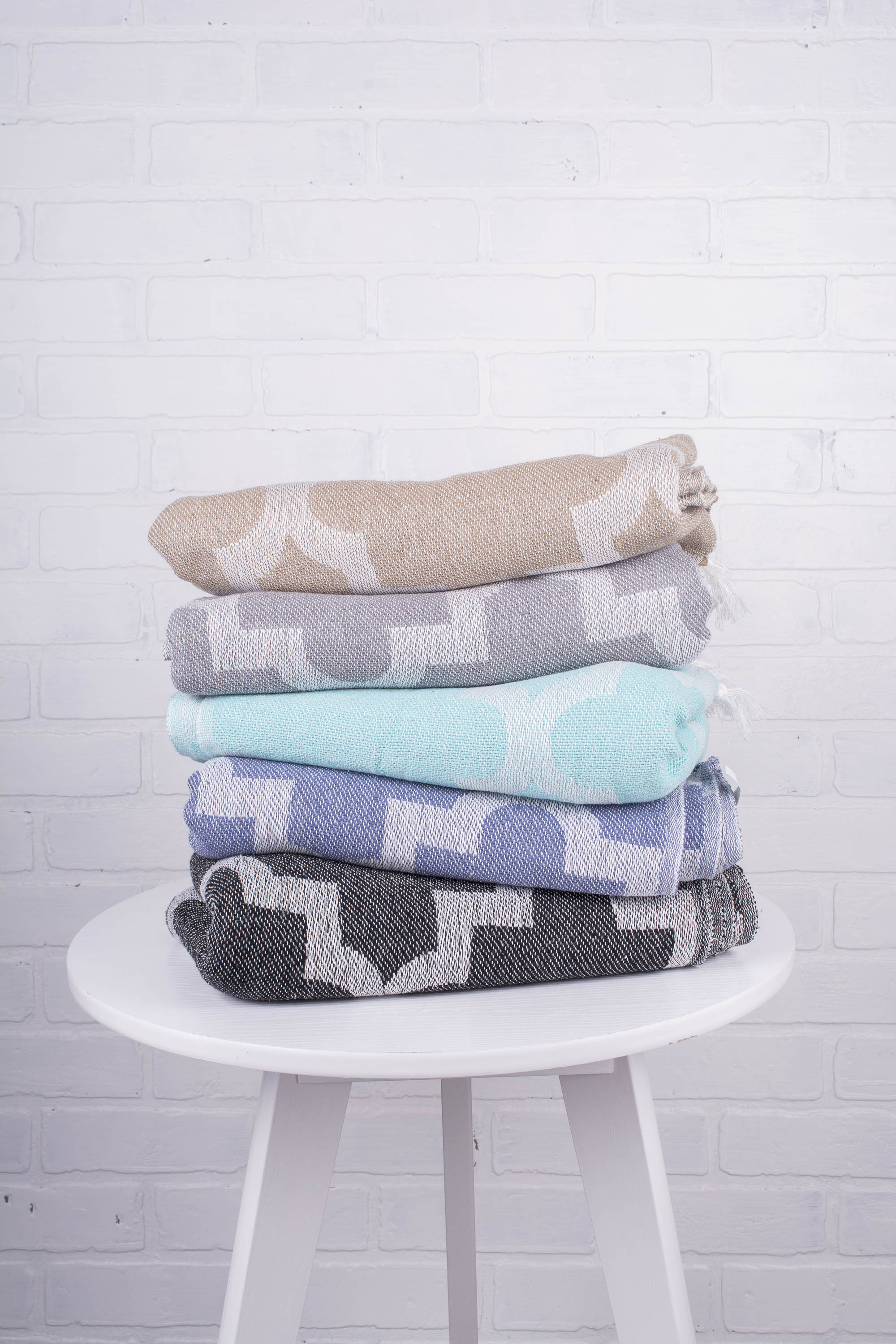 Gray Lattice Throw