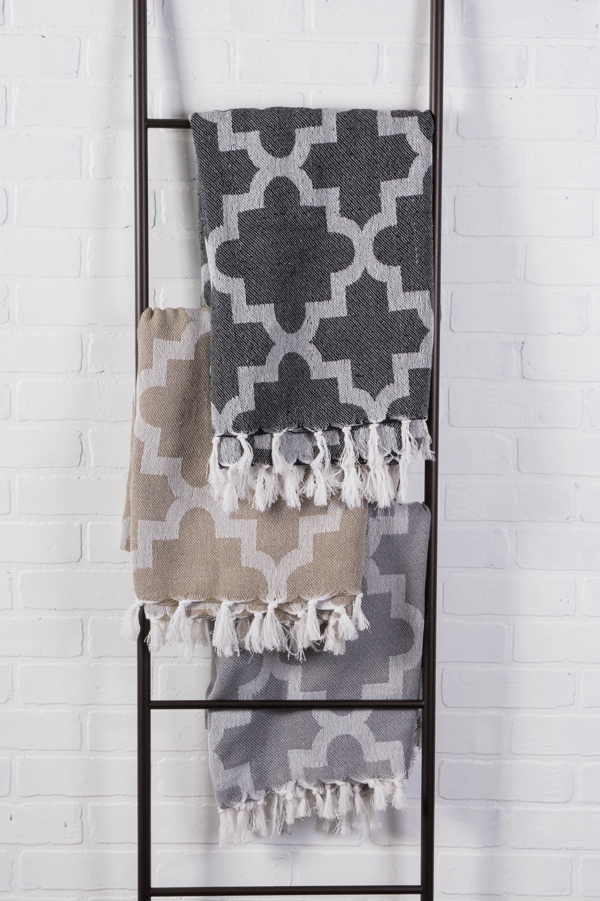 Gray Lattice Throw